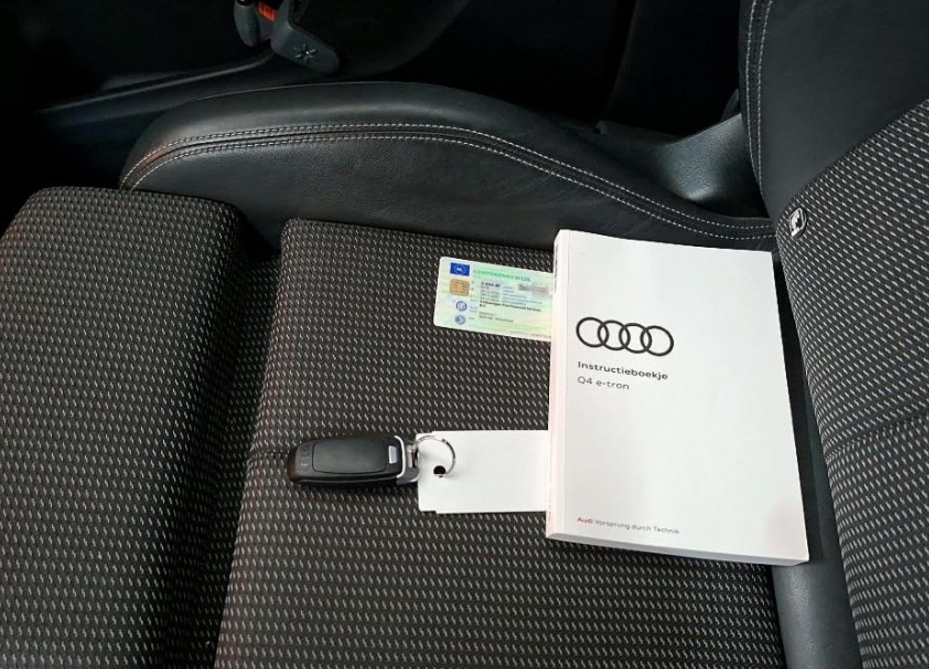 Hoofdafbeelding Audi Q4 e-tron