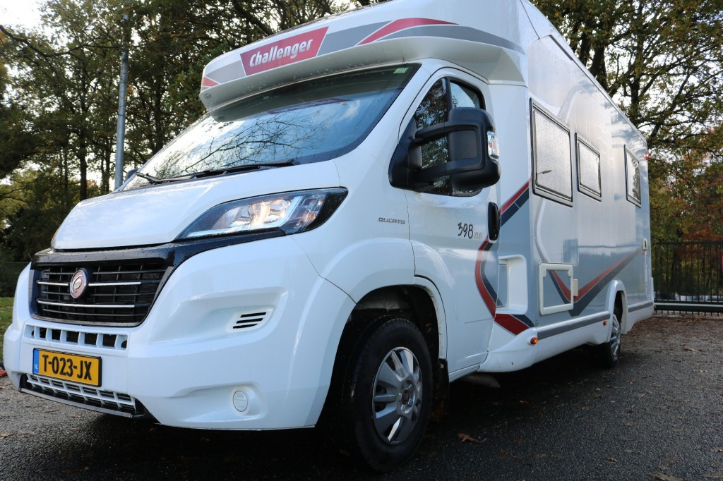 Hoofdafbeelding Challenger Challenger Graphite 398 Xlb