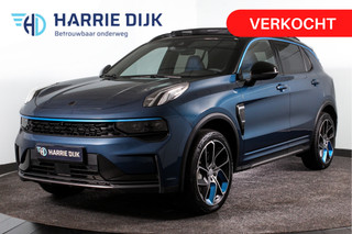 Lynk & Co 01 1.5 PHEV 261PK MY23 | Donkere hemel | 360 Camera | 7.4 kWh boordlader | S/K-panodak | Adapt. Cruise | Memory | Elek. klep | LM 20" | 7435