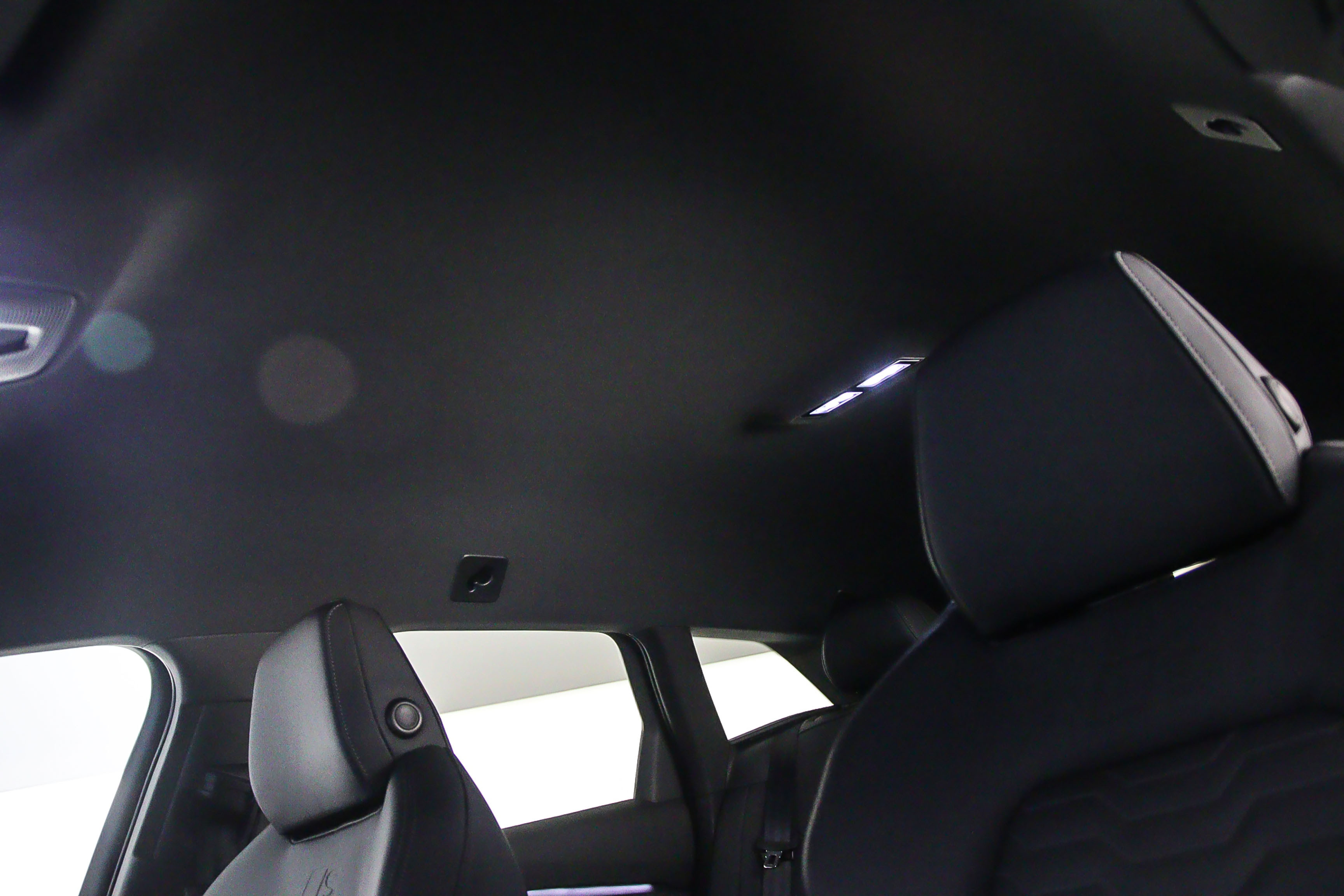 Hoofdafbeelding Audi A6 Avant e-tron