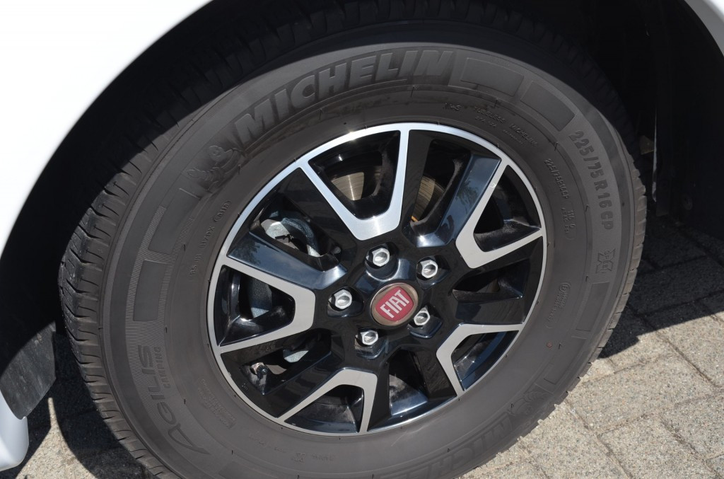 Hoofdafbeelding Carado I 449 Emotion / Fiat 148 Pk Automaat