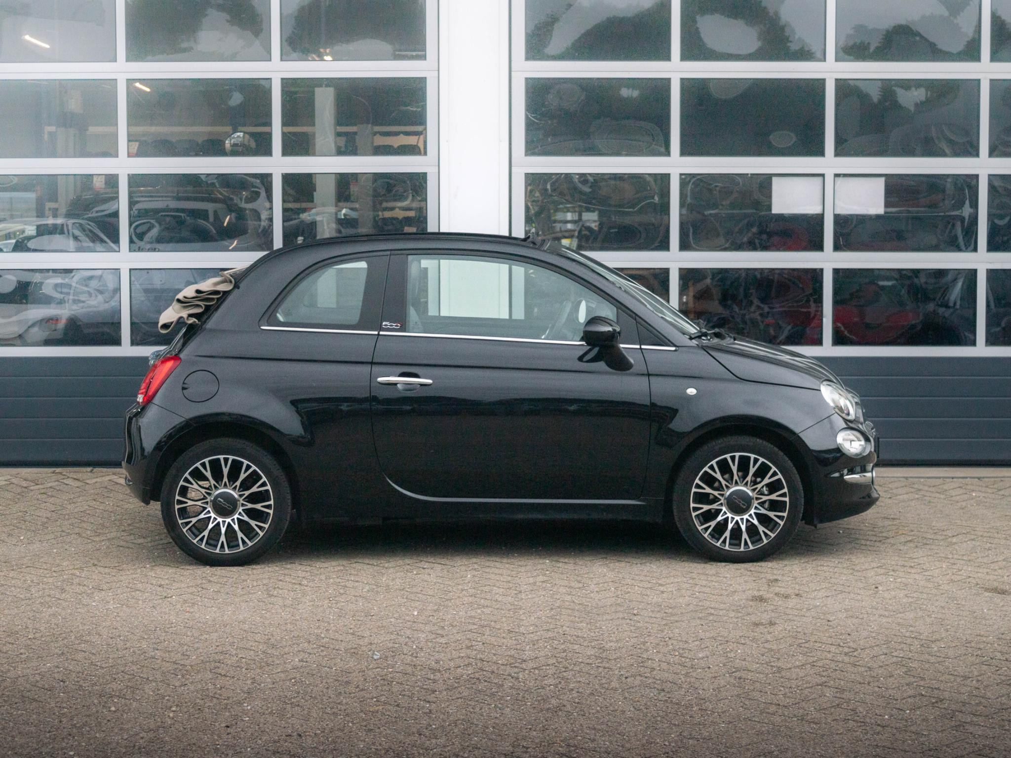 Hoofdafbeelding Fiat 500C