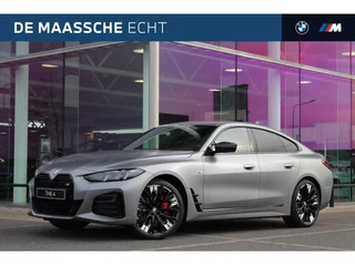 BMW 4 Serie Gran Coupé M440i xDrive High Executive Automaat / Schuif-kanteldak / Trekhaak / Adaptieve LED / M Adaptief onderstel / Parking Assistant Plus / Comfort Access