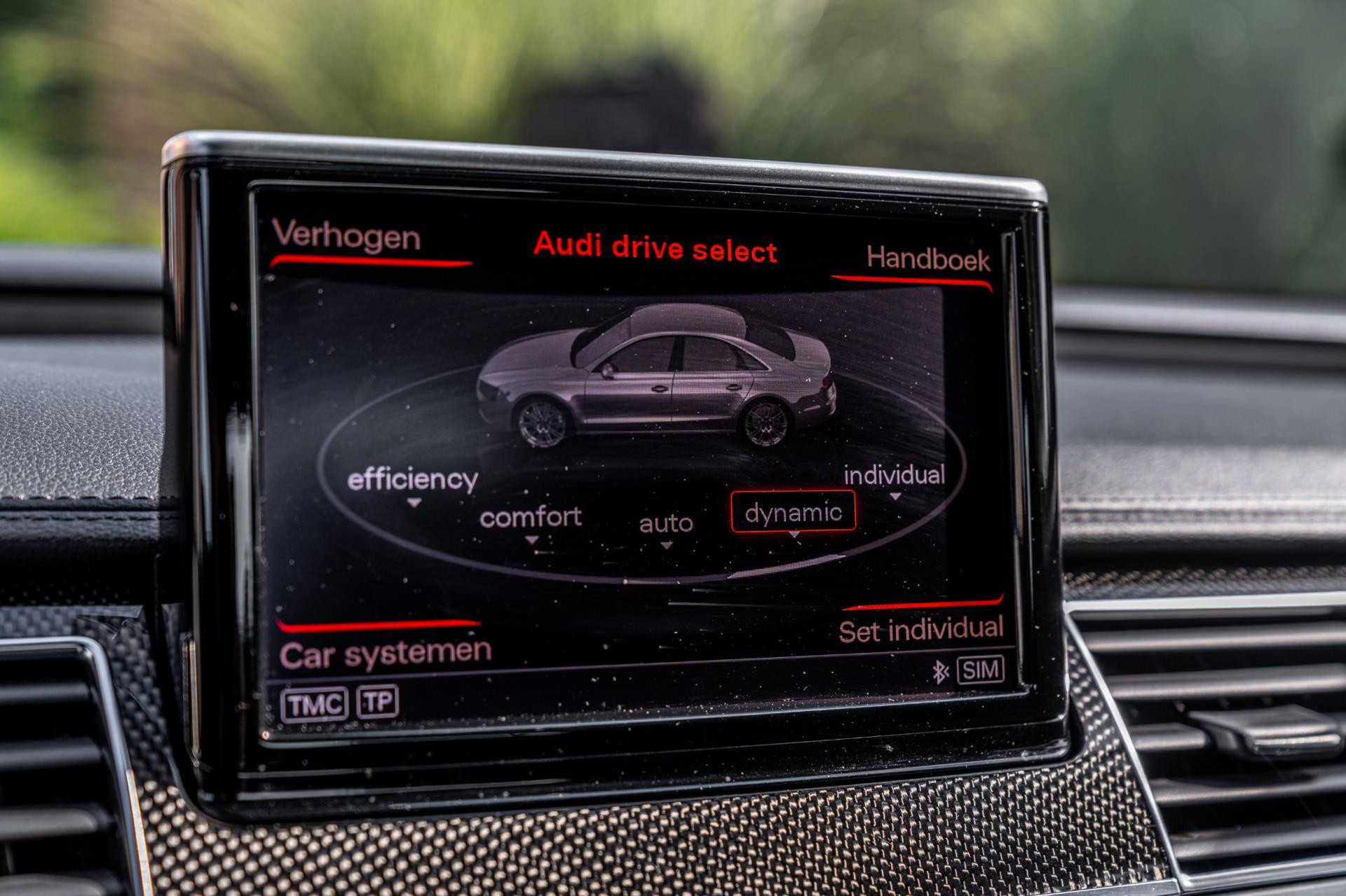 Hoofdafbeelding Audi S8