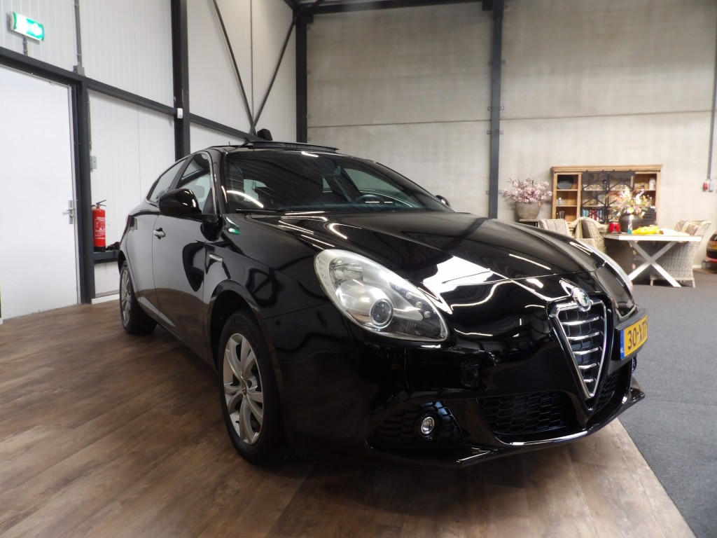 Hoofdafbeelding Alfa Romeo Giulietta