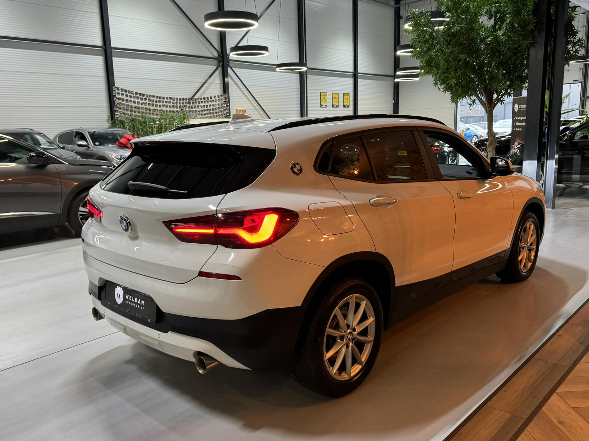 Hoofdafbeelding BMW X2