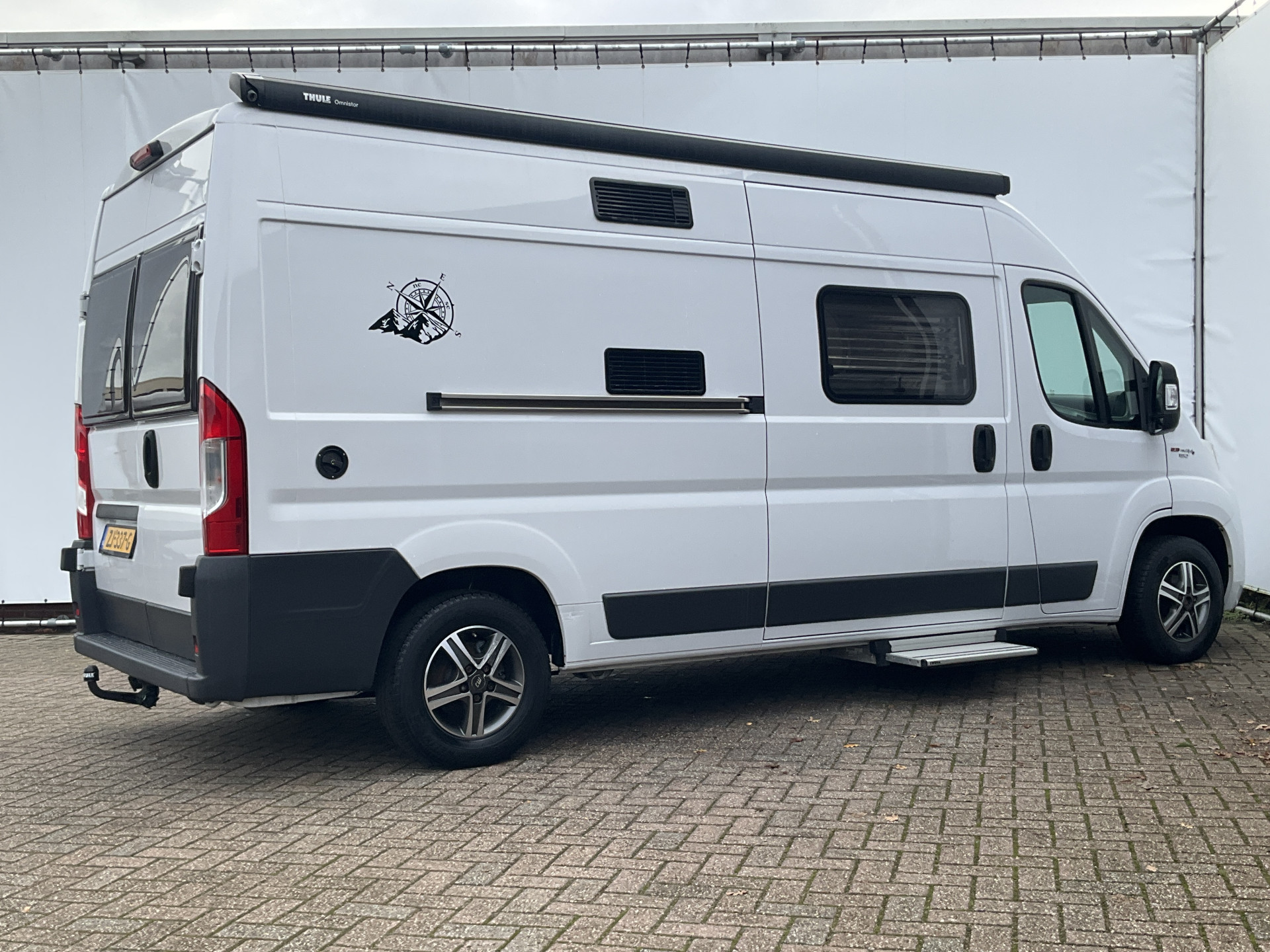 Hoofdafbeelding Knaus R07