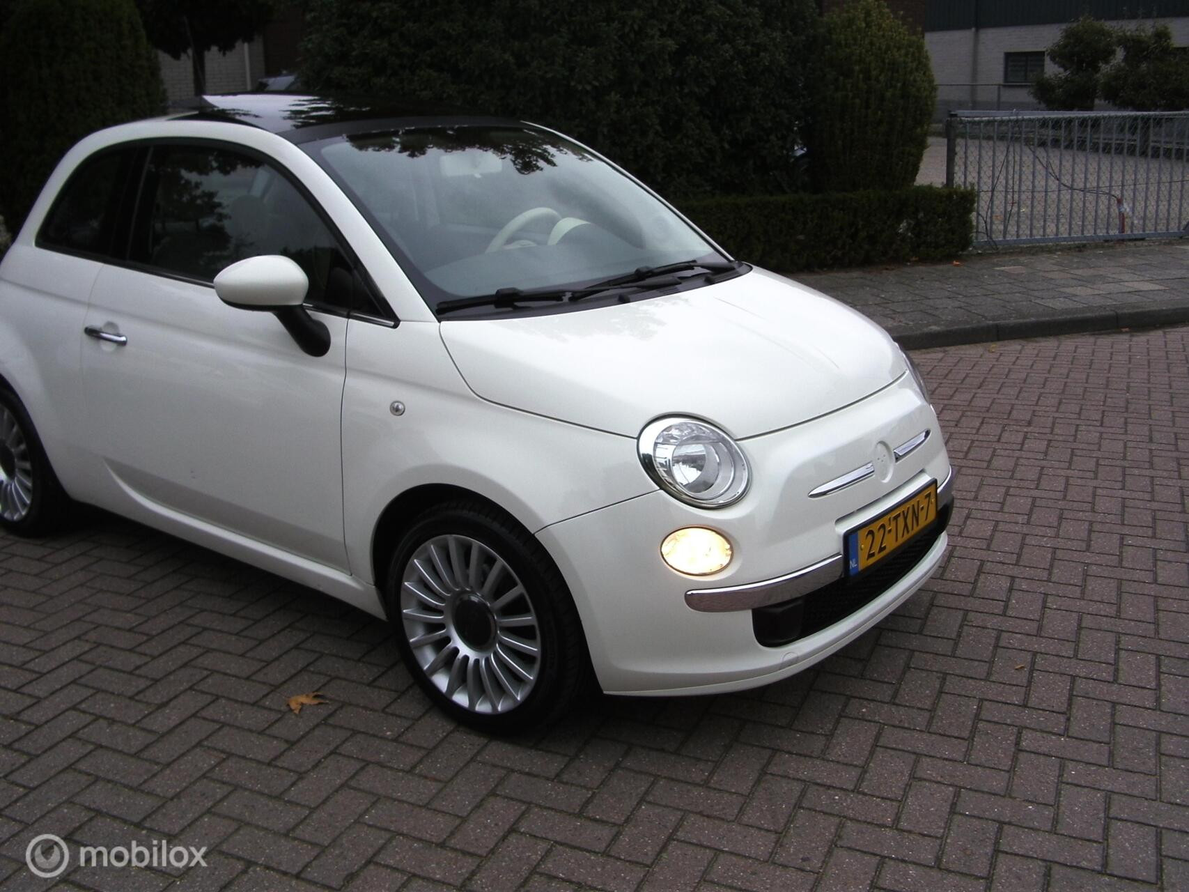 Hoofdafbeelding Fiat 500