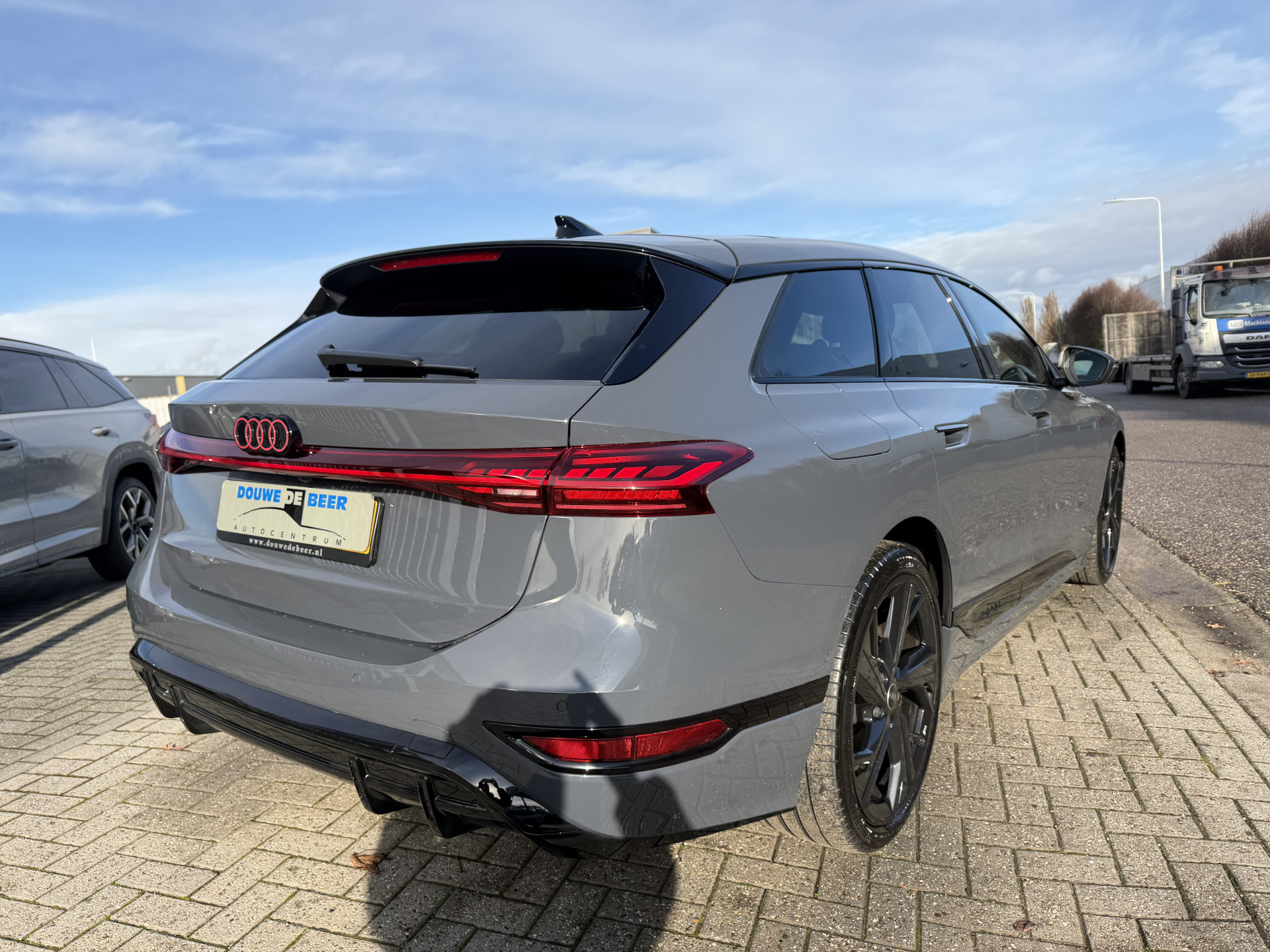 Hoofdafbeelding Audi A6 Avant e-tron