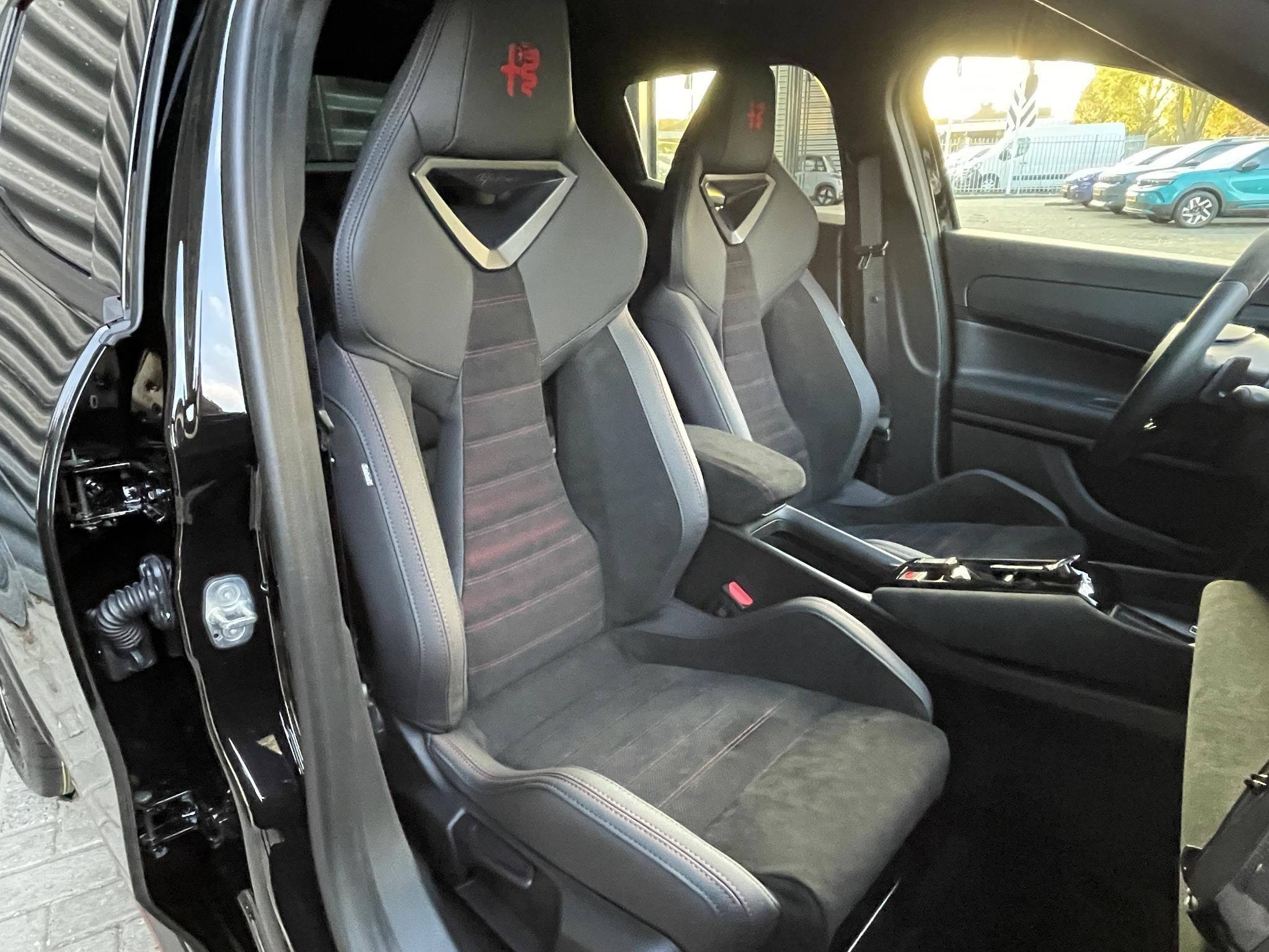 Hoofdafbeelding Alfa Romeo Junior