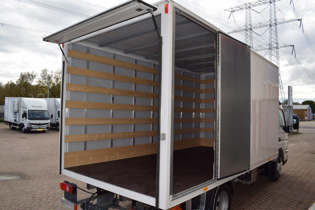 Hoofdafbeelding FUSO Canter