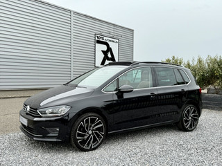 Volkswagen Golf Sportsvan 1.4 TSI Highline DSG Pano|Leer|Xenon|PDC Zwart