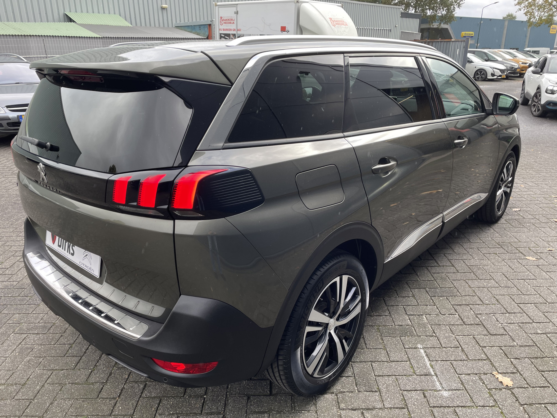 Hoofdafbeelding Peugeot 5008