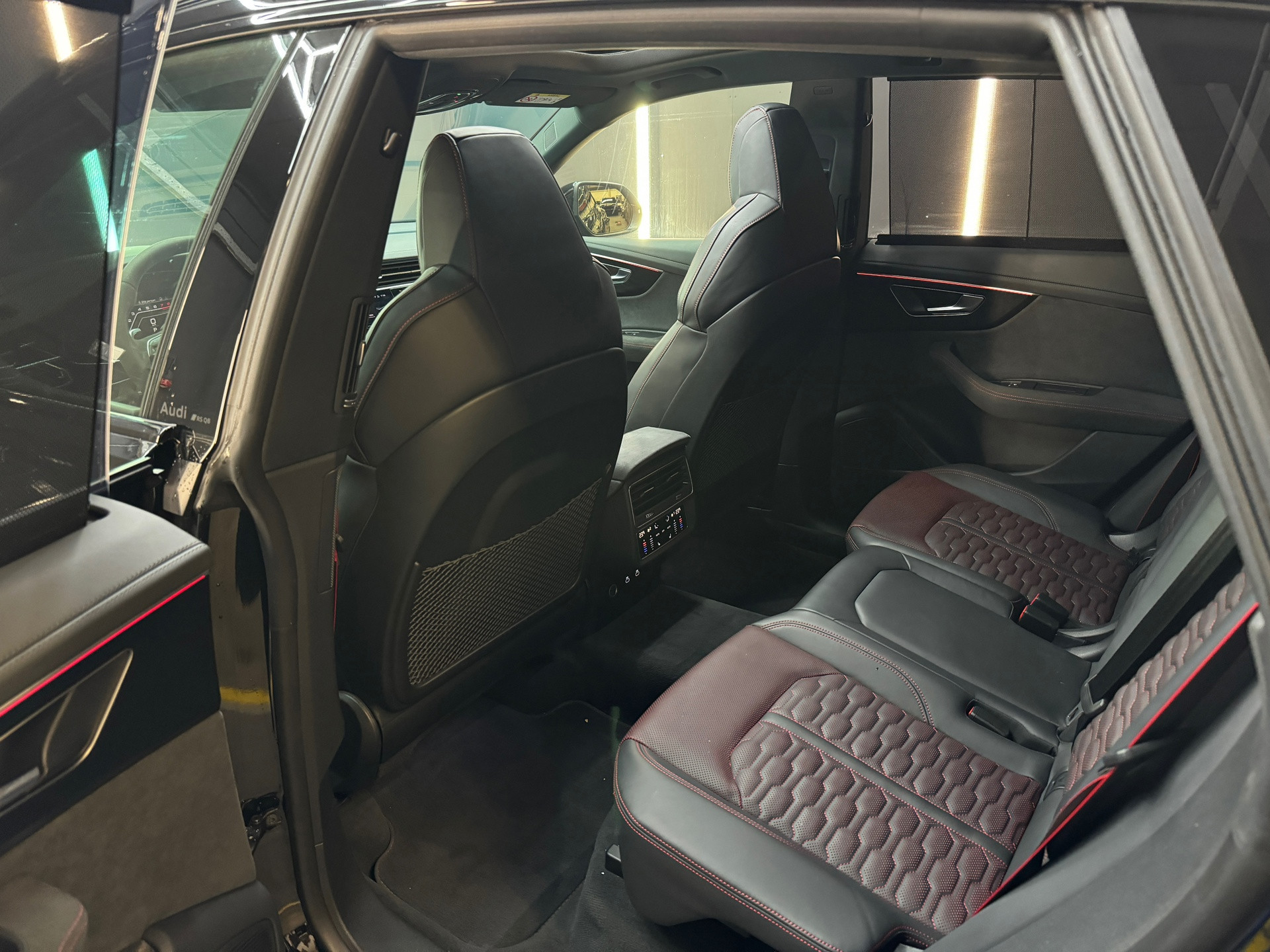 Hoofdafbeelding Audi RSQ8