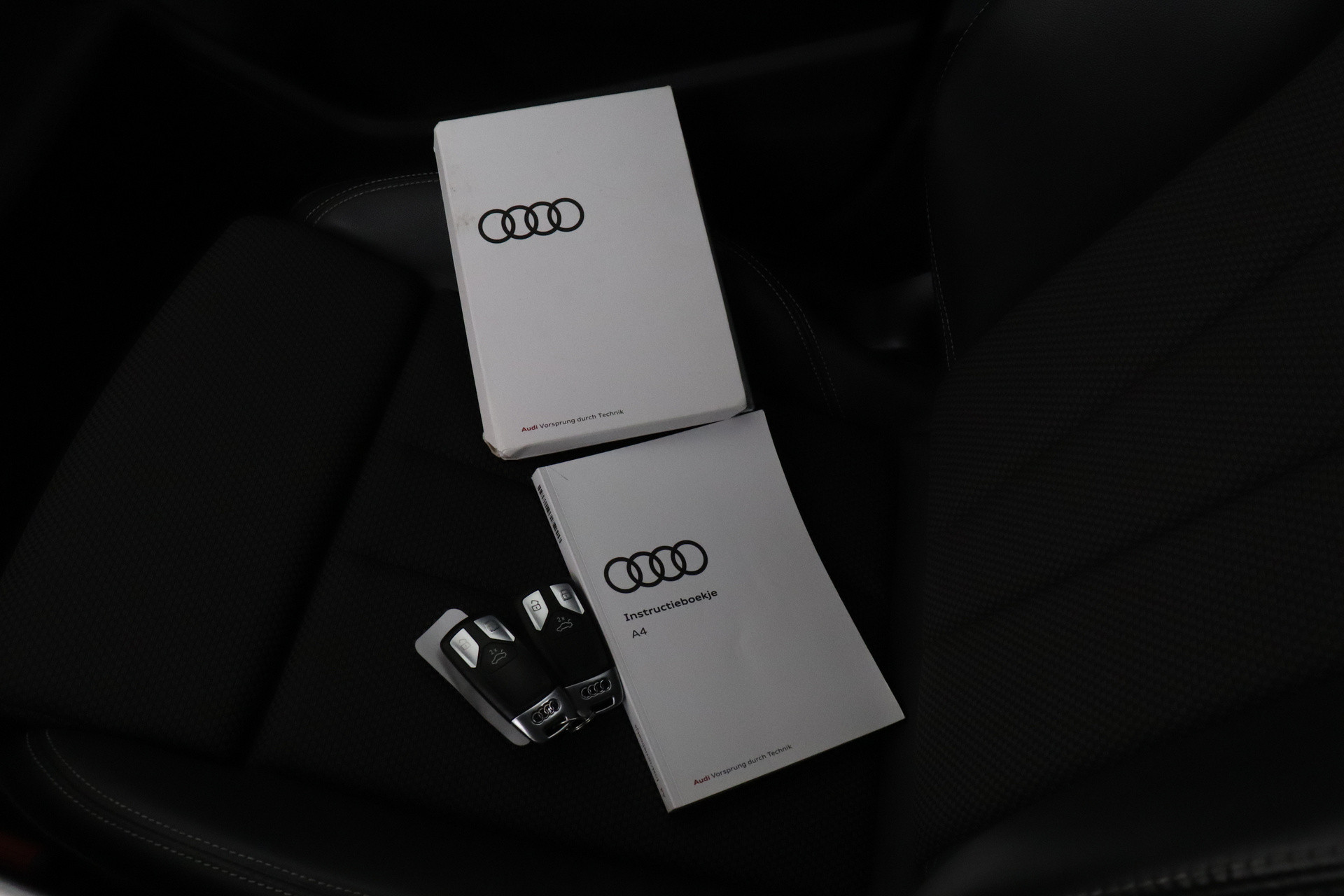 Hoofdafbeelding Audi A4