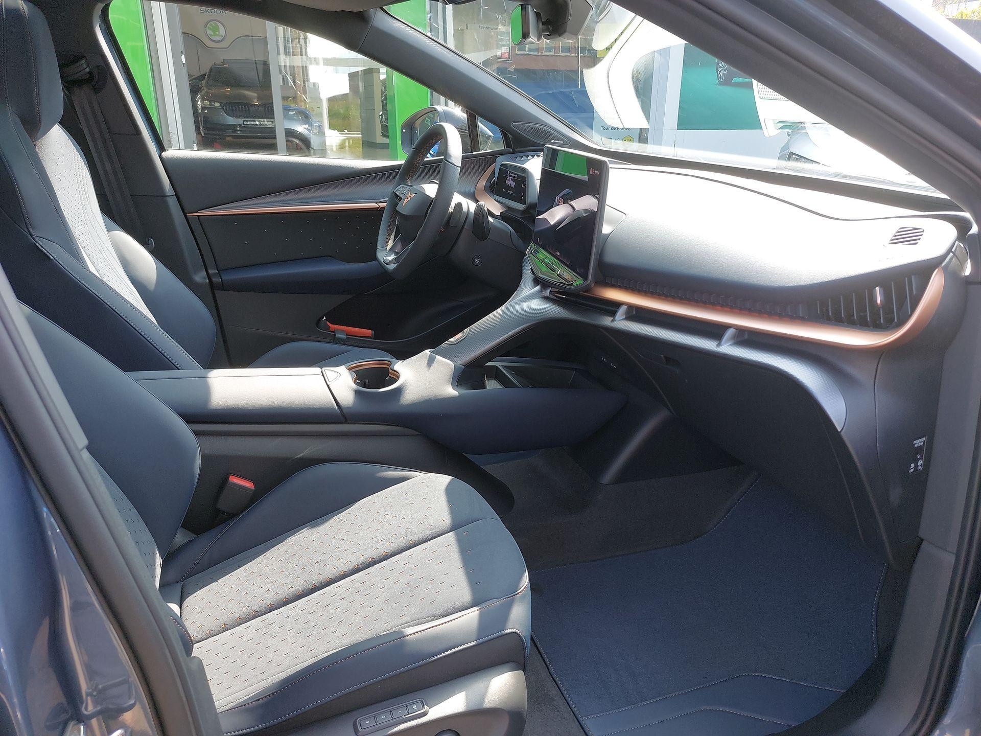 Hoofdafbeelding CUPRA Tavascan