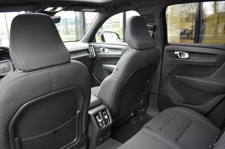 Volvo EX40 Volvo EX40 Extended Range Ultra 252pk/82kWh | 20'' | Trekhaak | Getint Glas - afbeelding nr 13