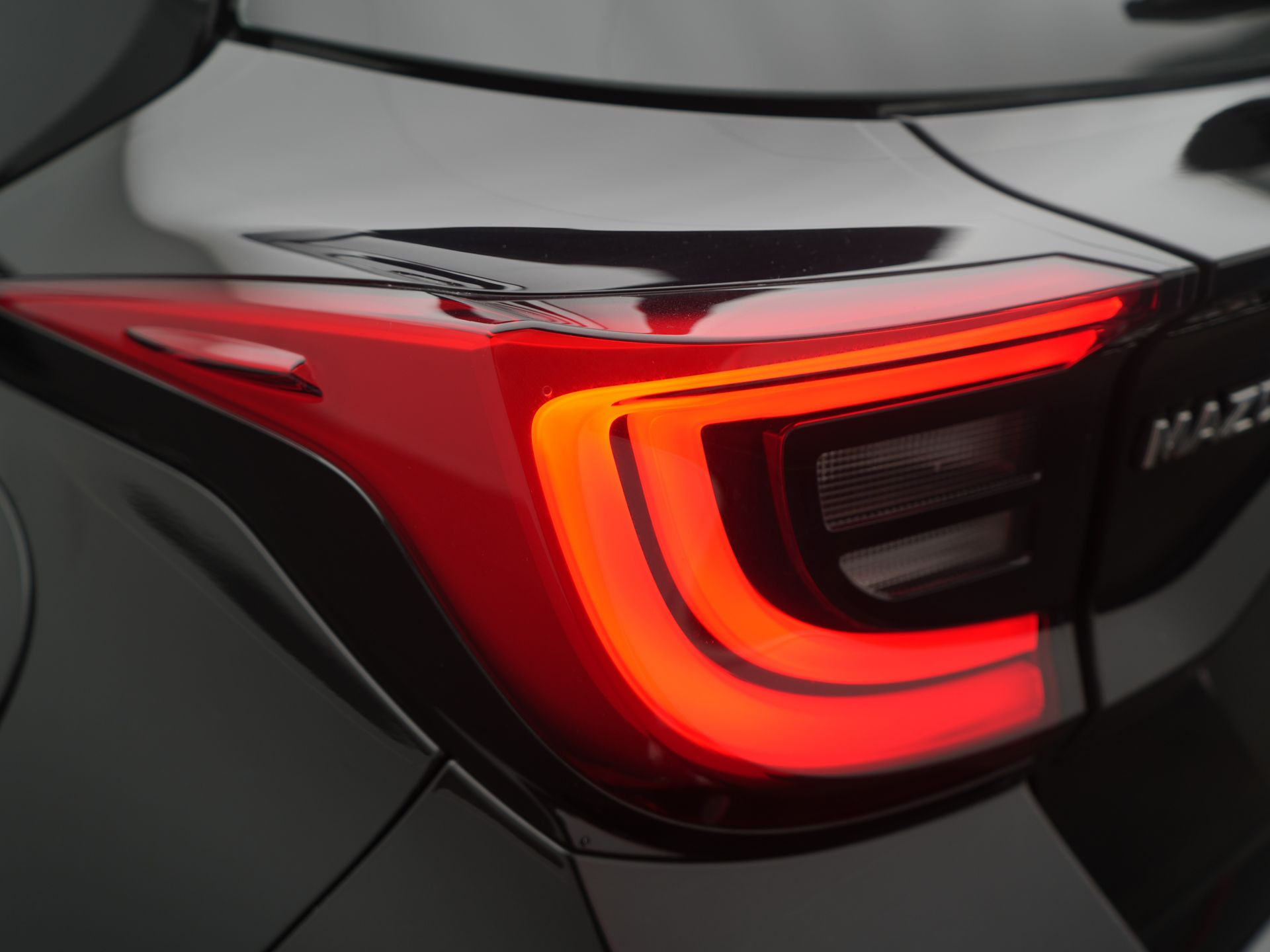 Hoofdafbeelding Mazda 2 Hybrid