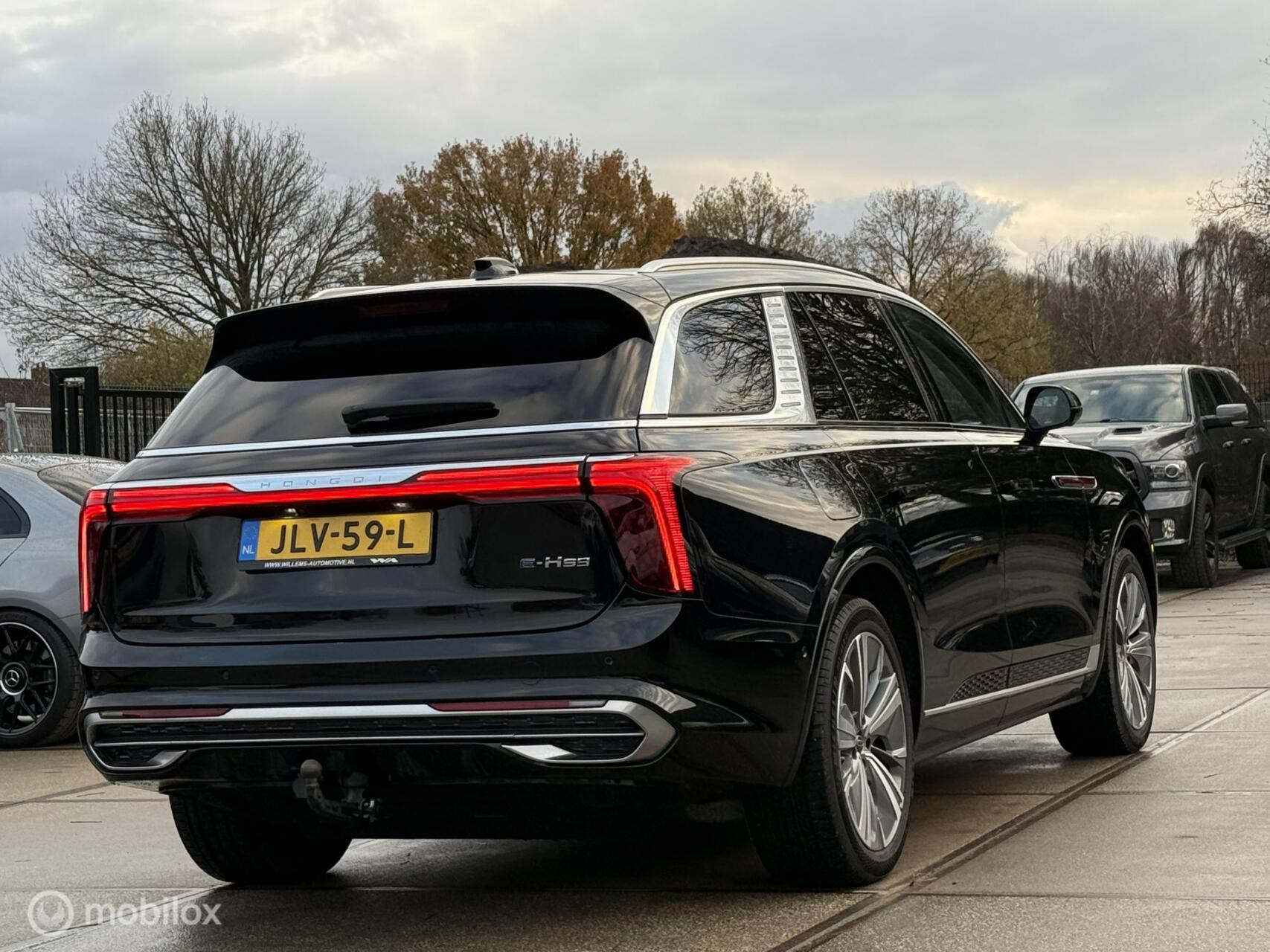 Hoofdafbeelding Hongqi E-HS9