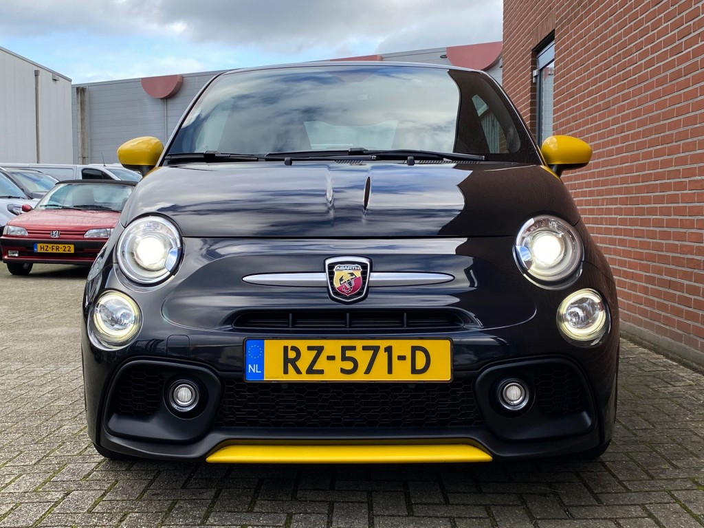 Hoofdafbeelding Abarth 595