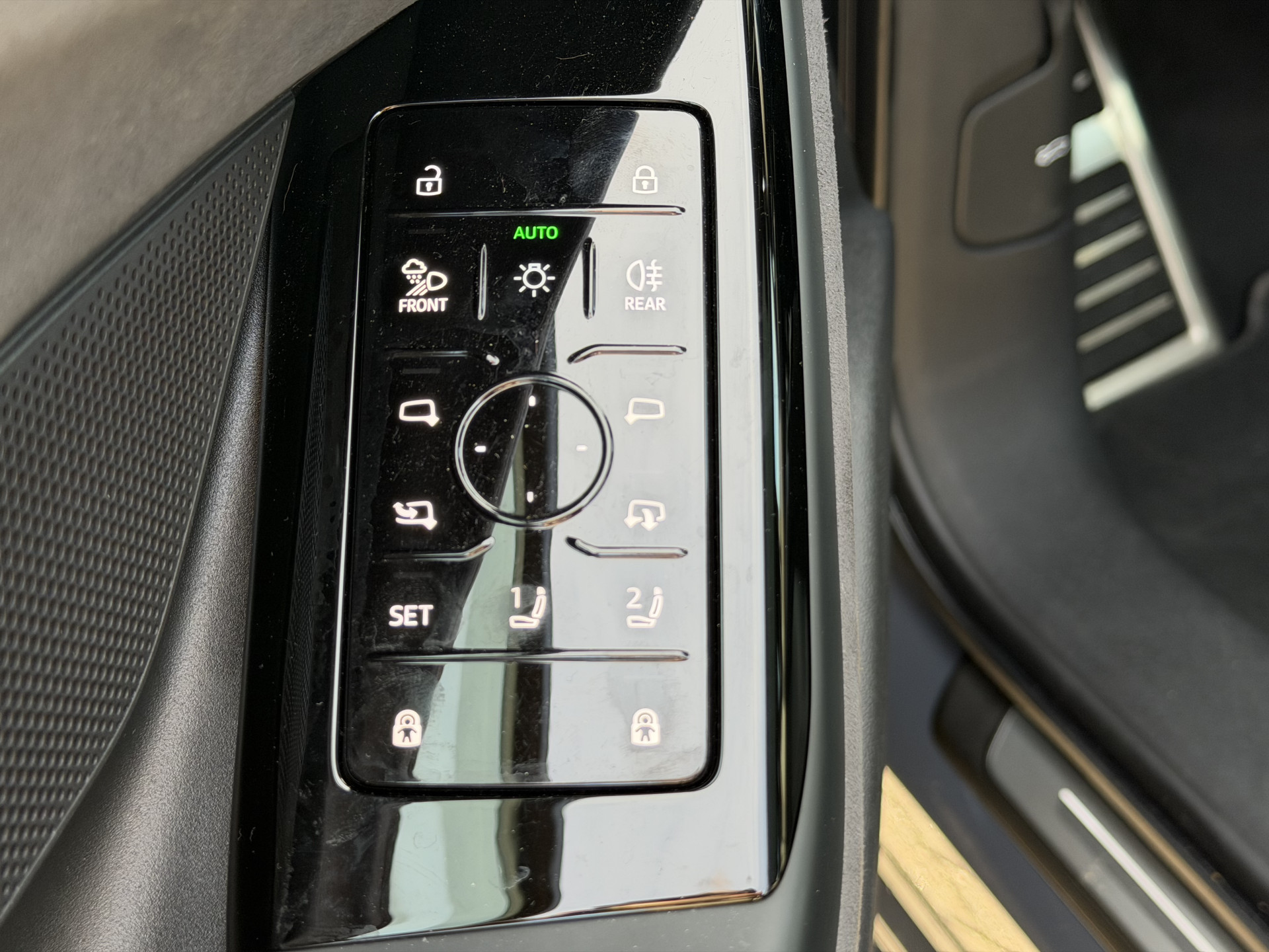 Hoofdafbeelding Audi A6 Avant e-tron