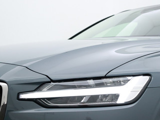 Volvo V60 Volvo V60 2.0 B3 Core | Adaptive Cruise | Navi | El. Achterklep - afbeelding nr 38