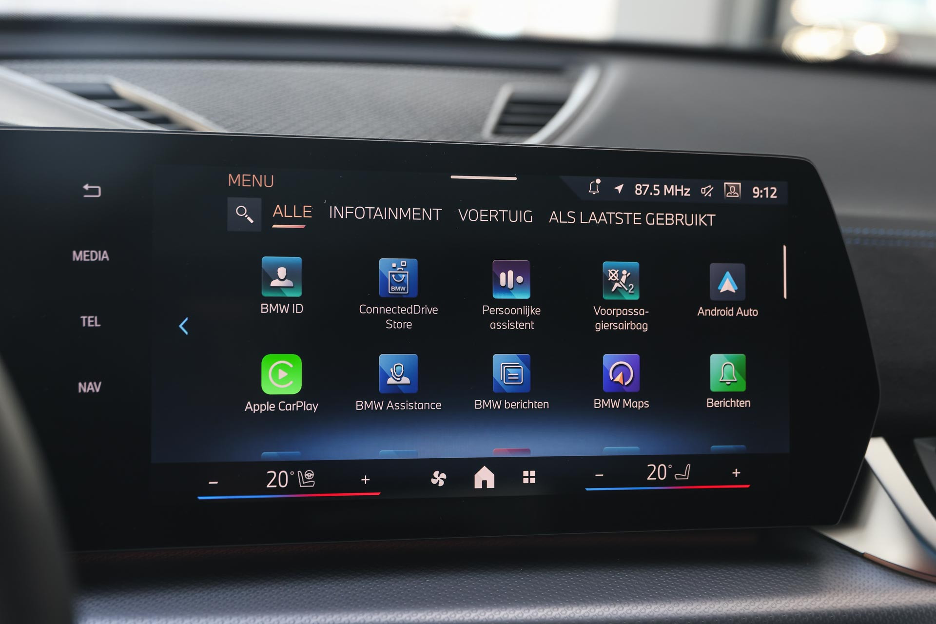 Hoofdafbeelding BMW iX2