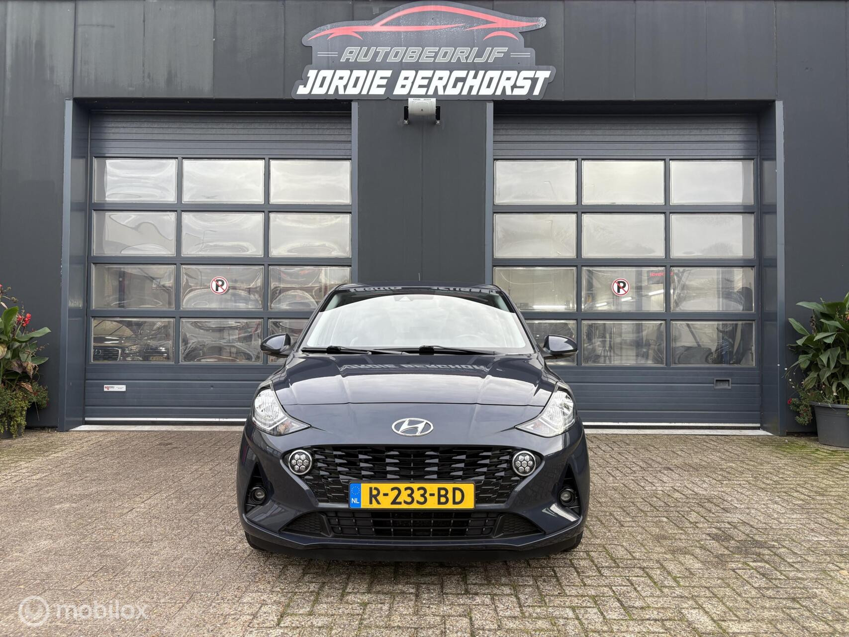 Hoofdafbeelding Hyundai i10