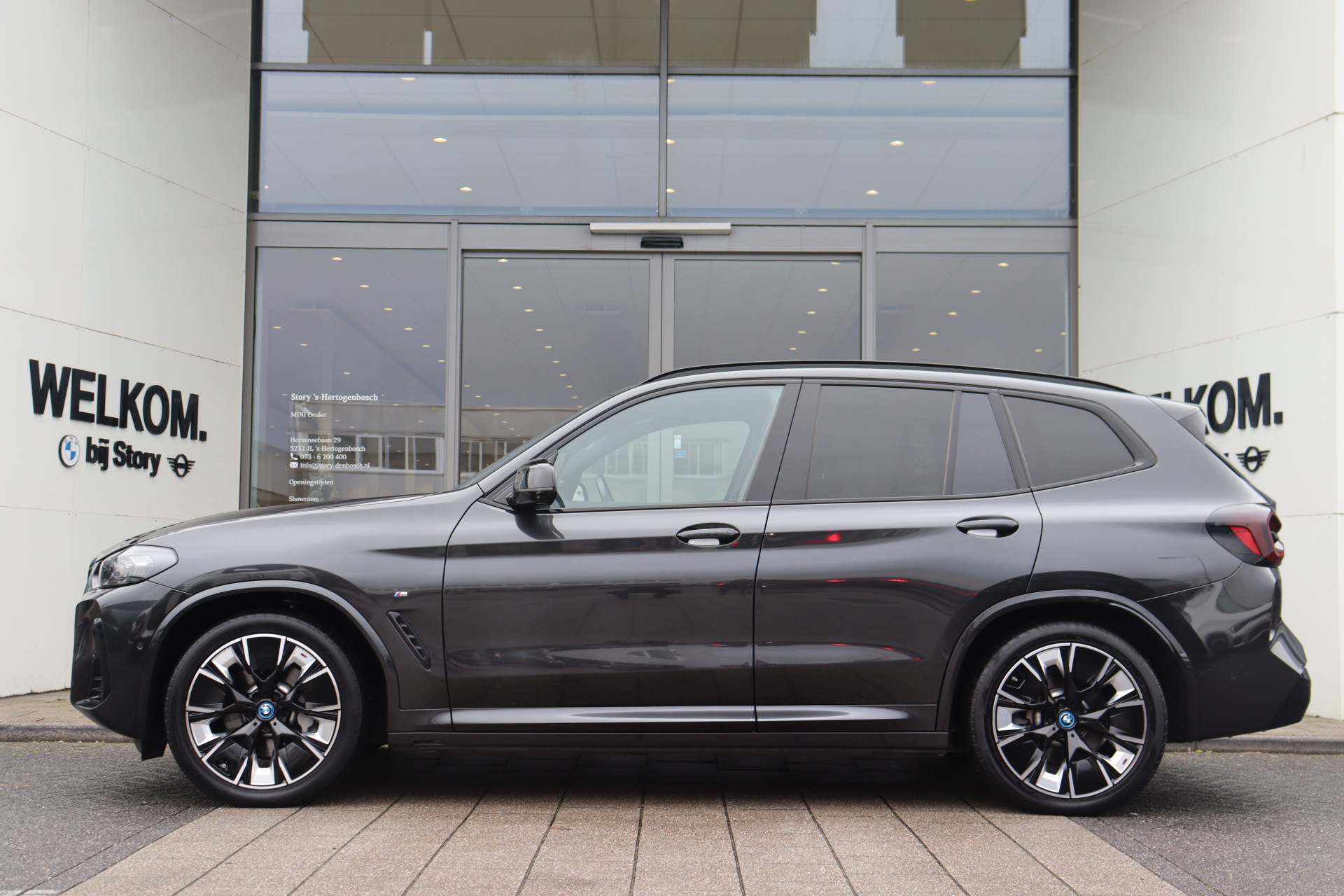 Hoofdafbeelding BMW iX3