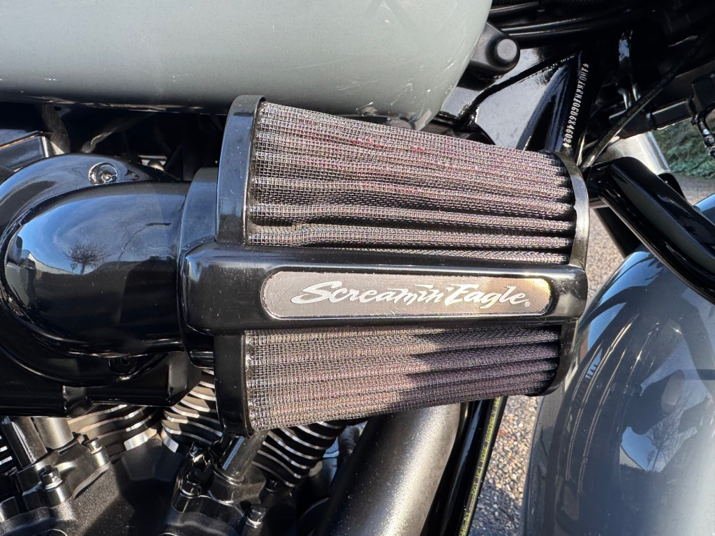 Hoofdafbeelding Harley-Davidson Street Glide