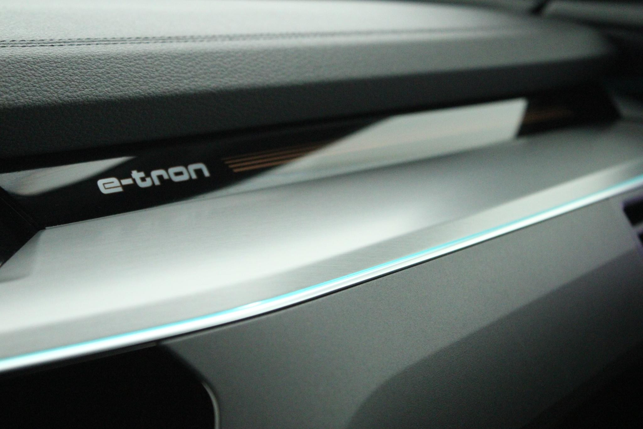 Hoofdafbeelding Audi Q8 Sportback e-tron