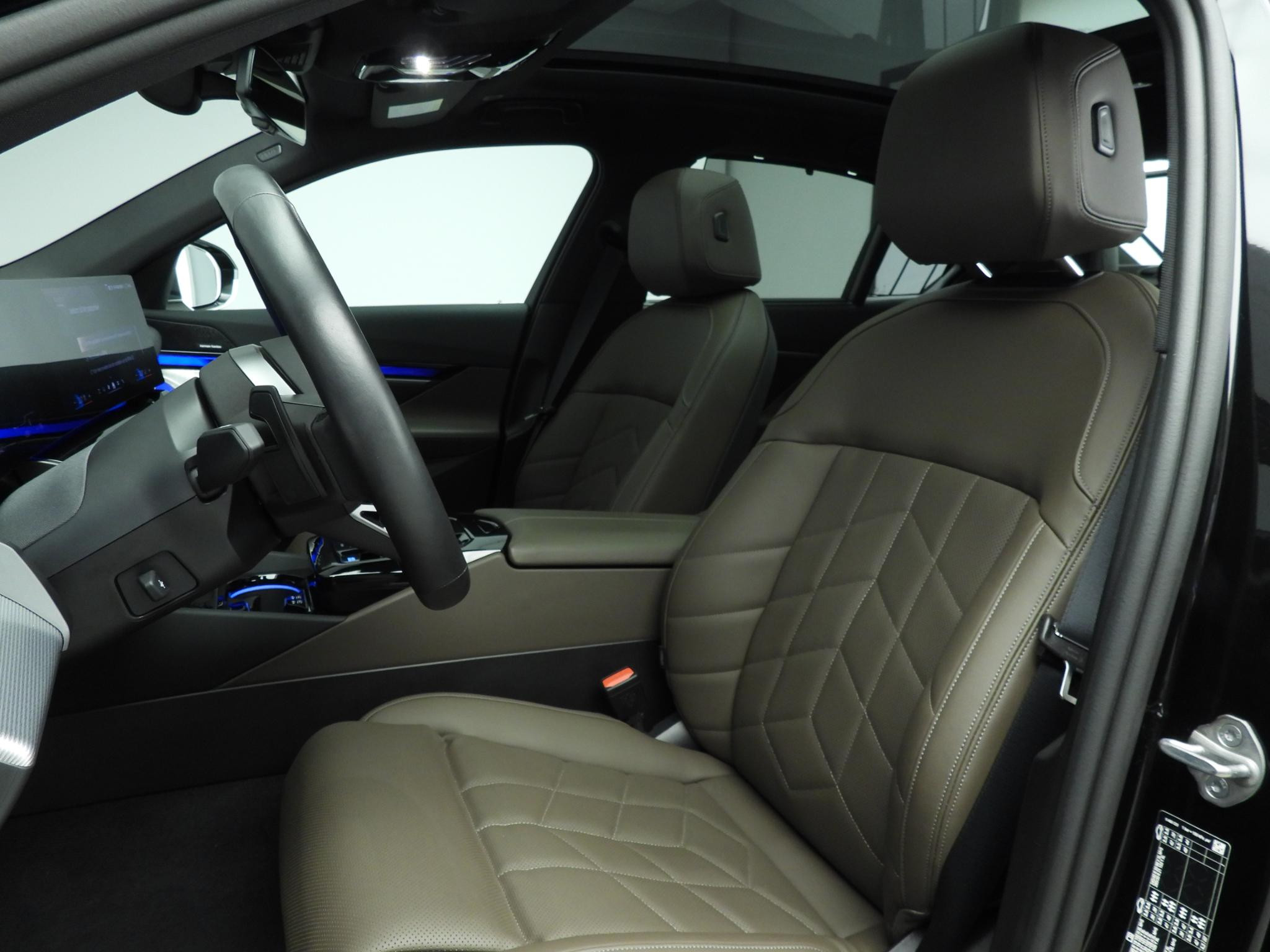 Hoofdafbeelding BMW i5