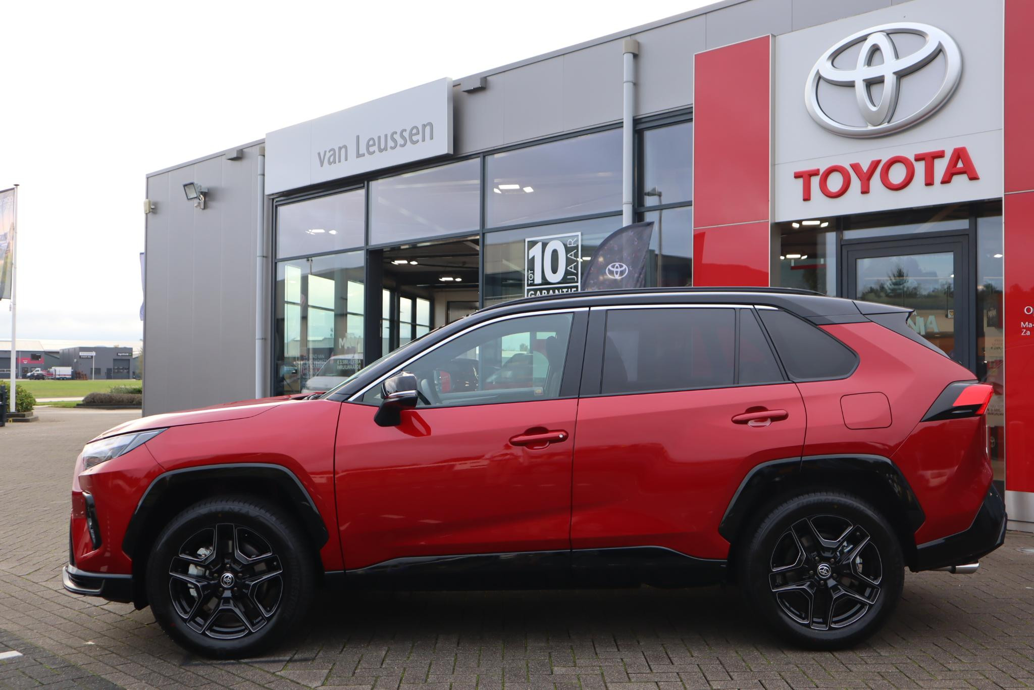 Hoofdafbeelding Toyota RAV4