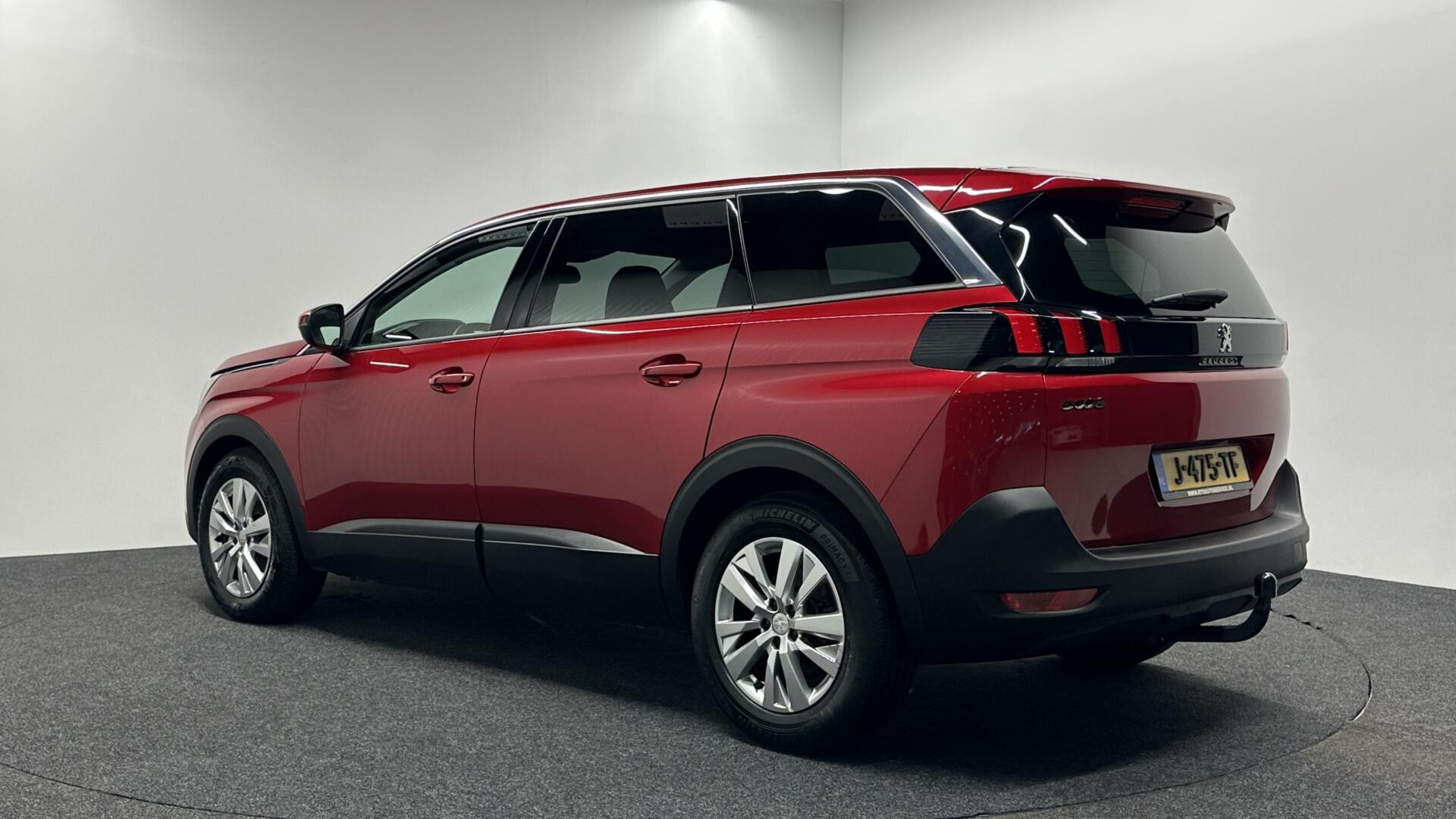 Hoofdafbeelding Peugeot 5008