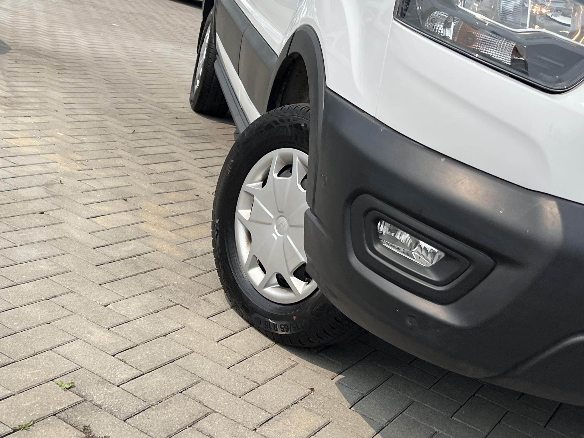 Hoofdafbeelding Ford E-Transit