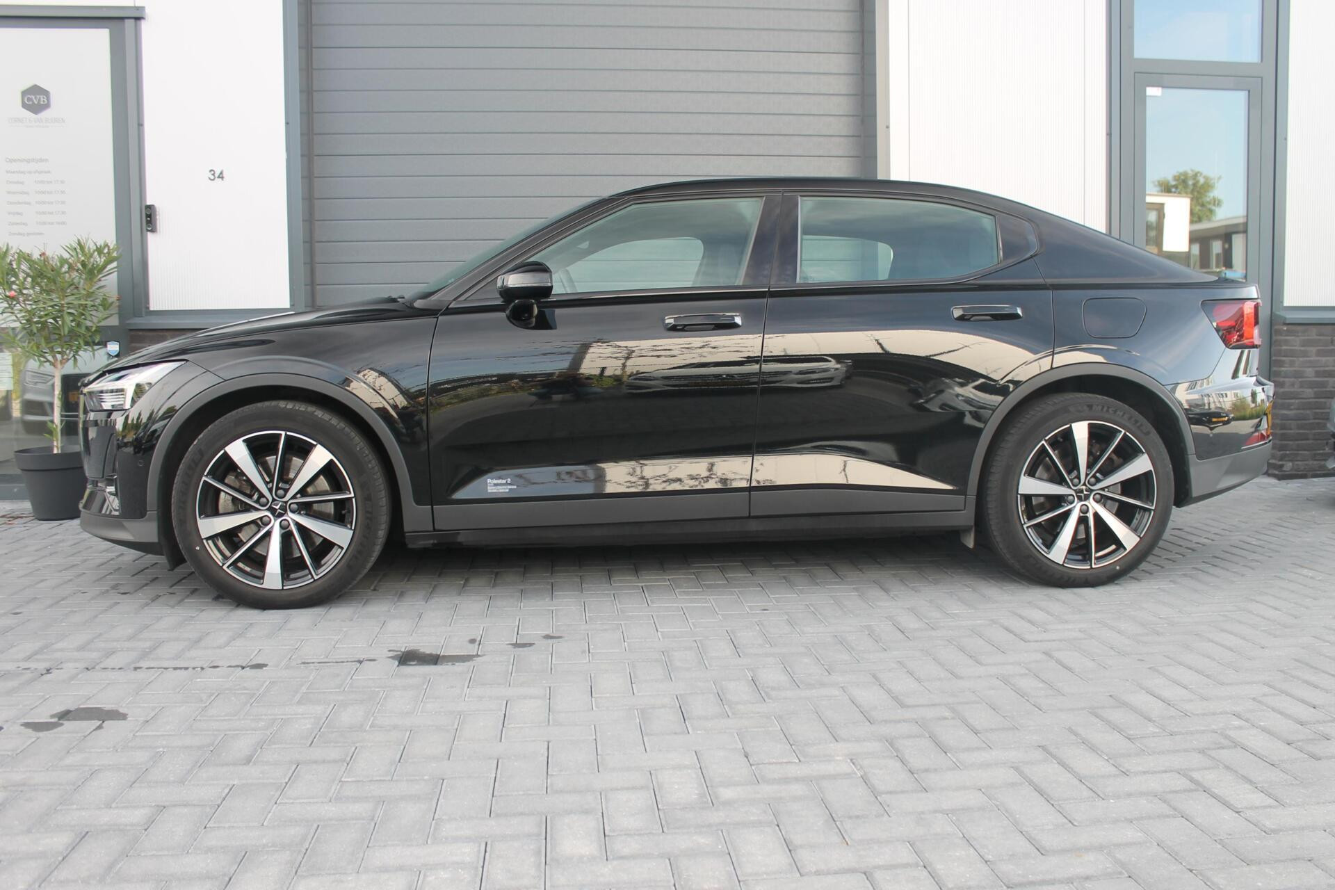 Hoofdafbeelding Polestar 2