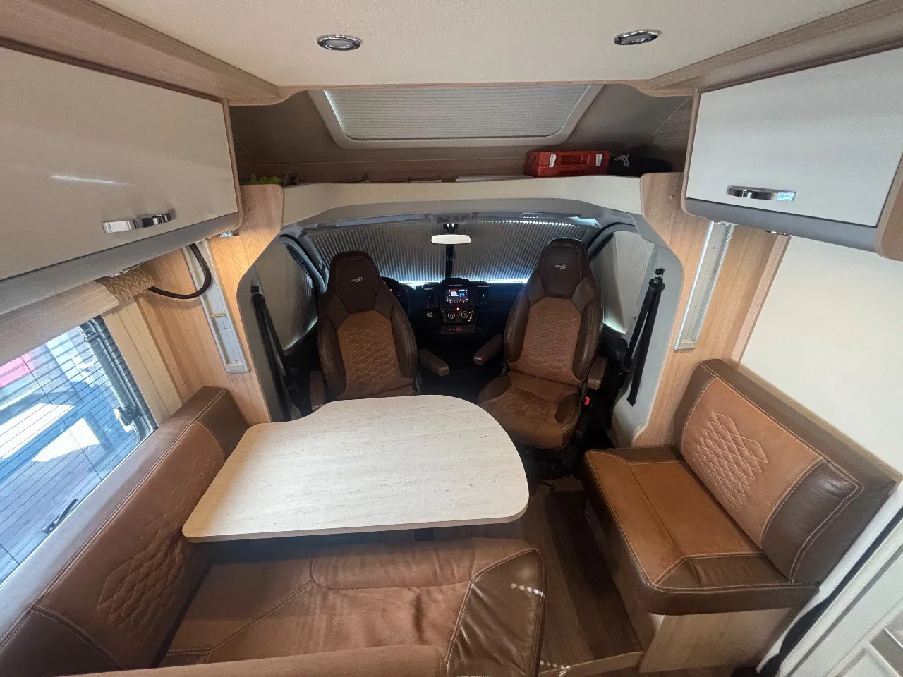 Hoofdafbeelding Bürstner BT7342 30 EDITION IXEO TIME IT734 Camper