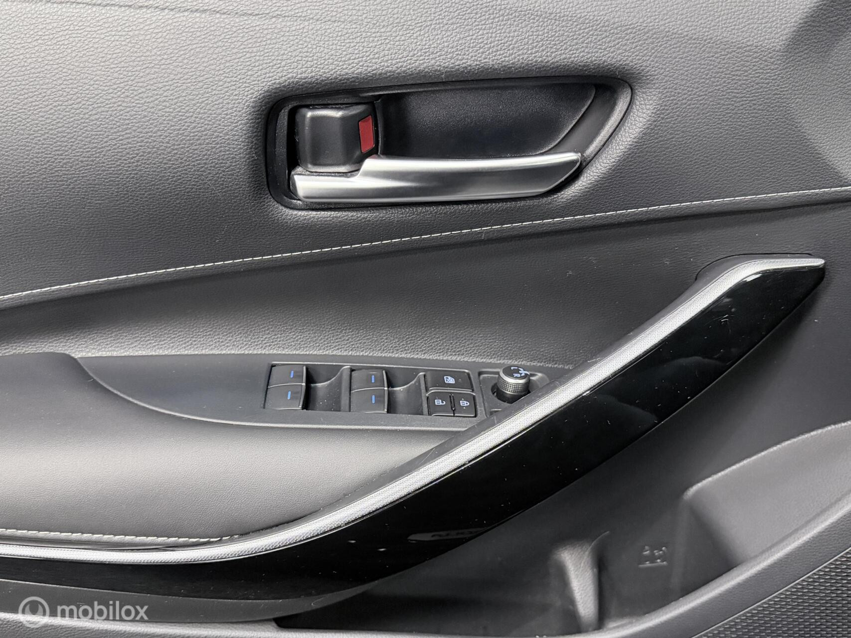 Hoofdafbeelding Toyota Corolla