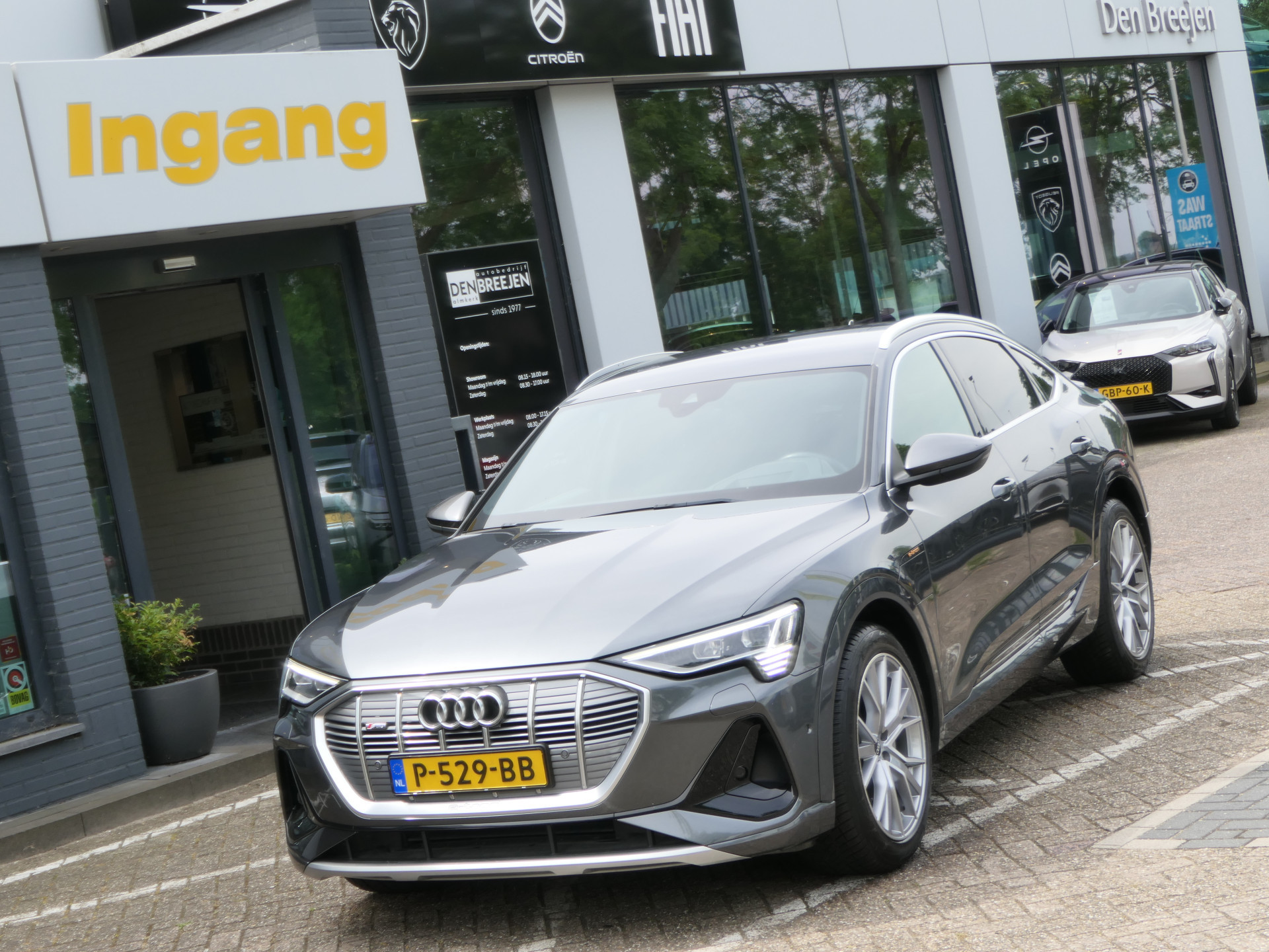 Hoofdafbeelding Audi e-tron