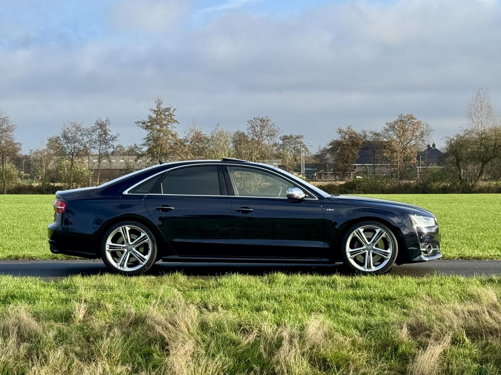 Hoofdafbeelding Audi S8