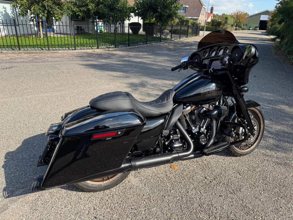 Hoofdafbeelding Harley-Davidson Street Glide