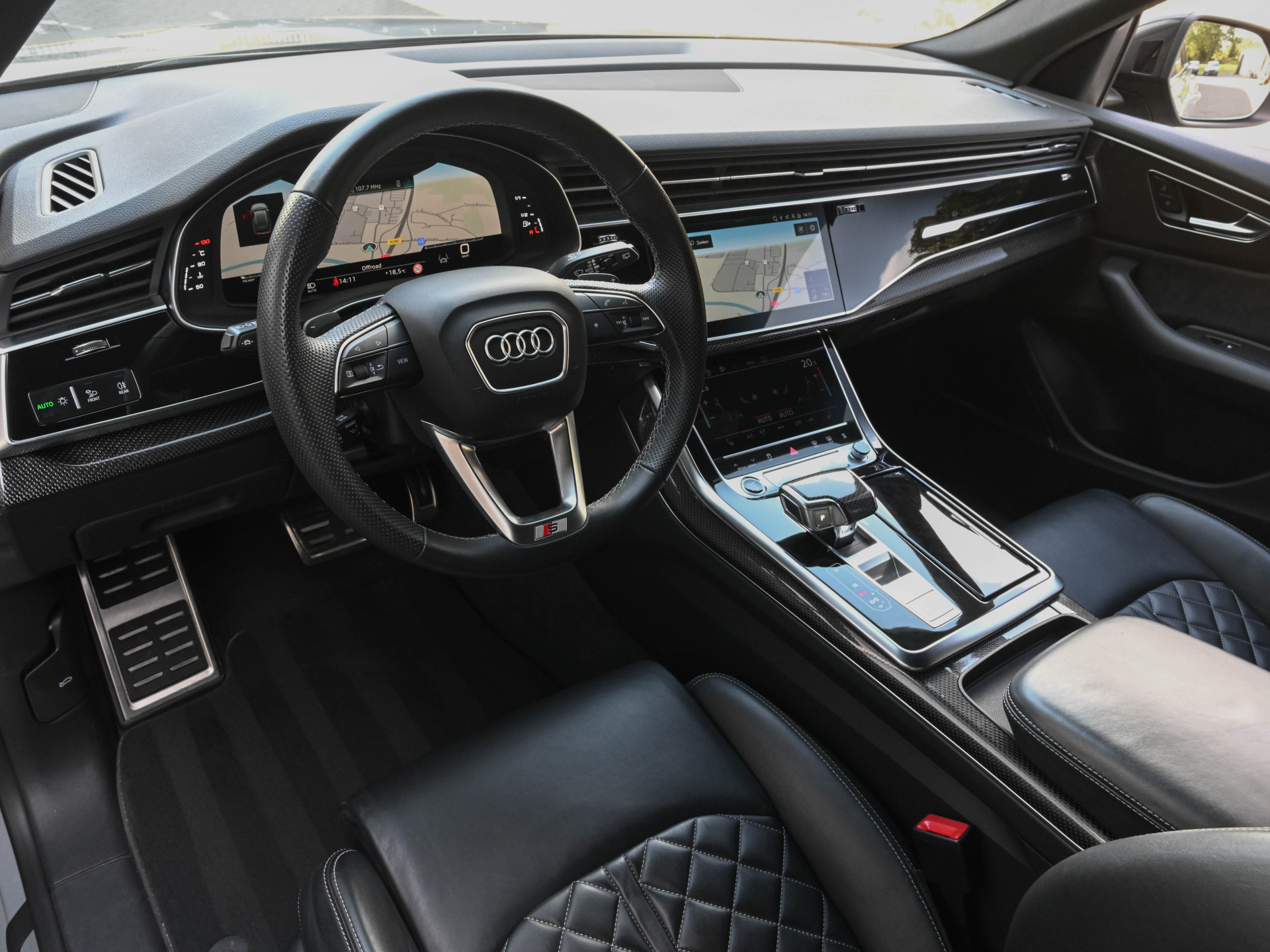 Hoofdafbeelding Audi Q8