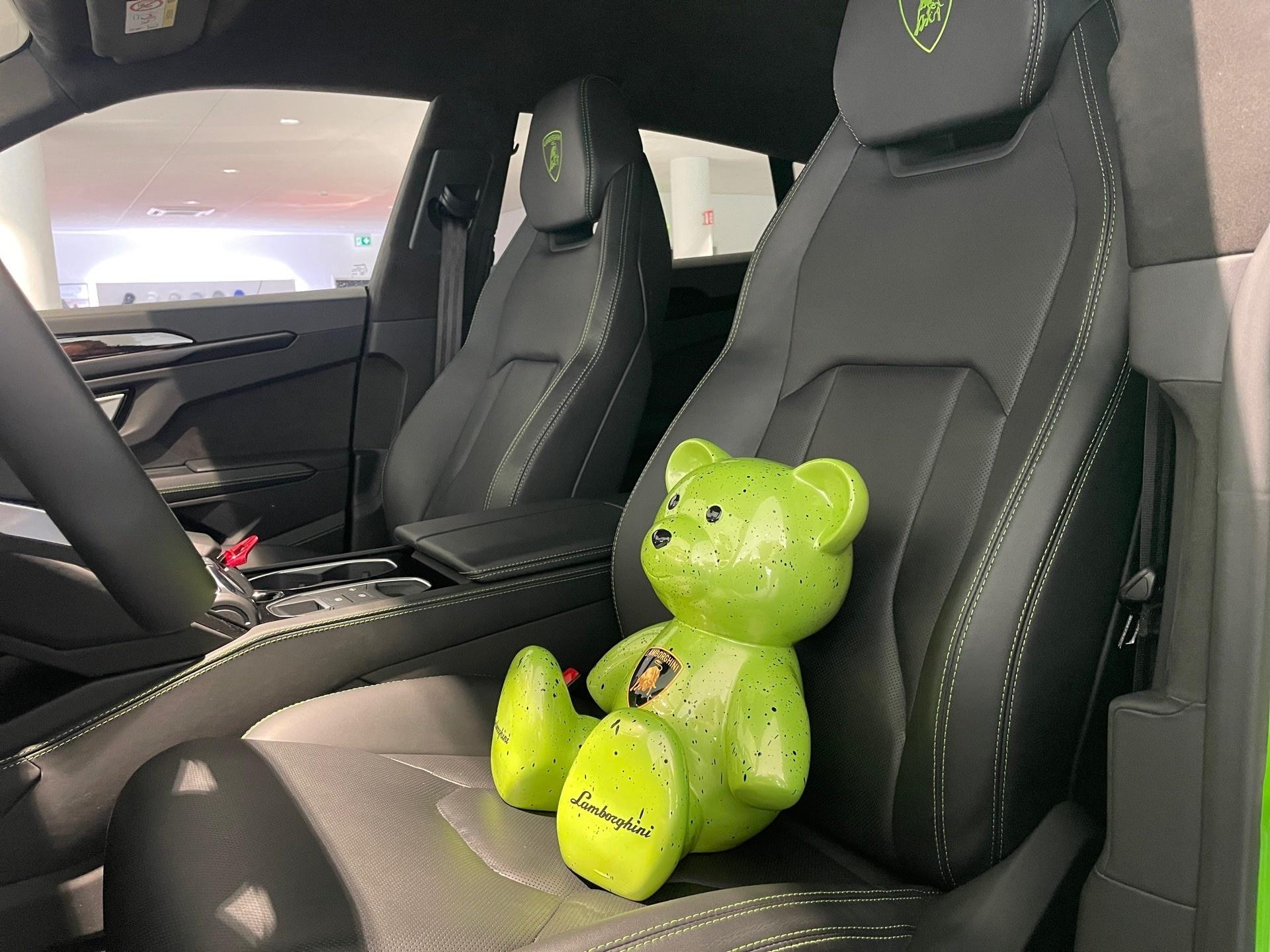 Lamborghini-Urus-image-15