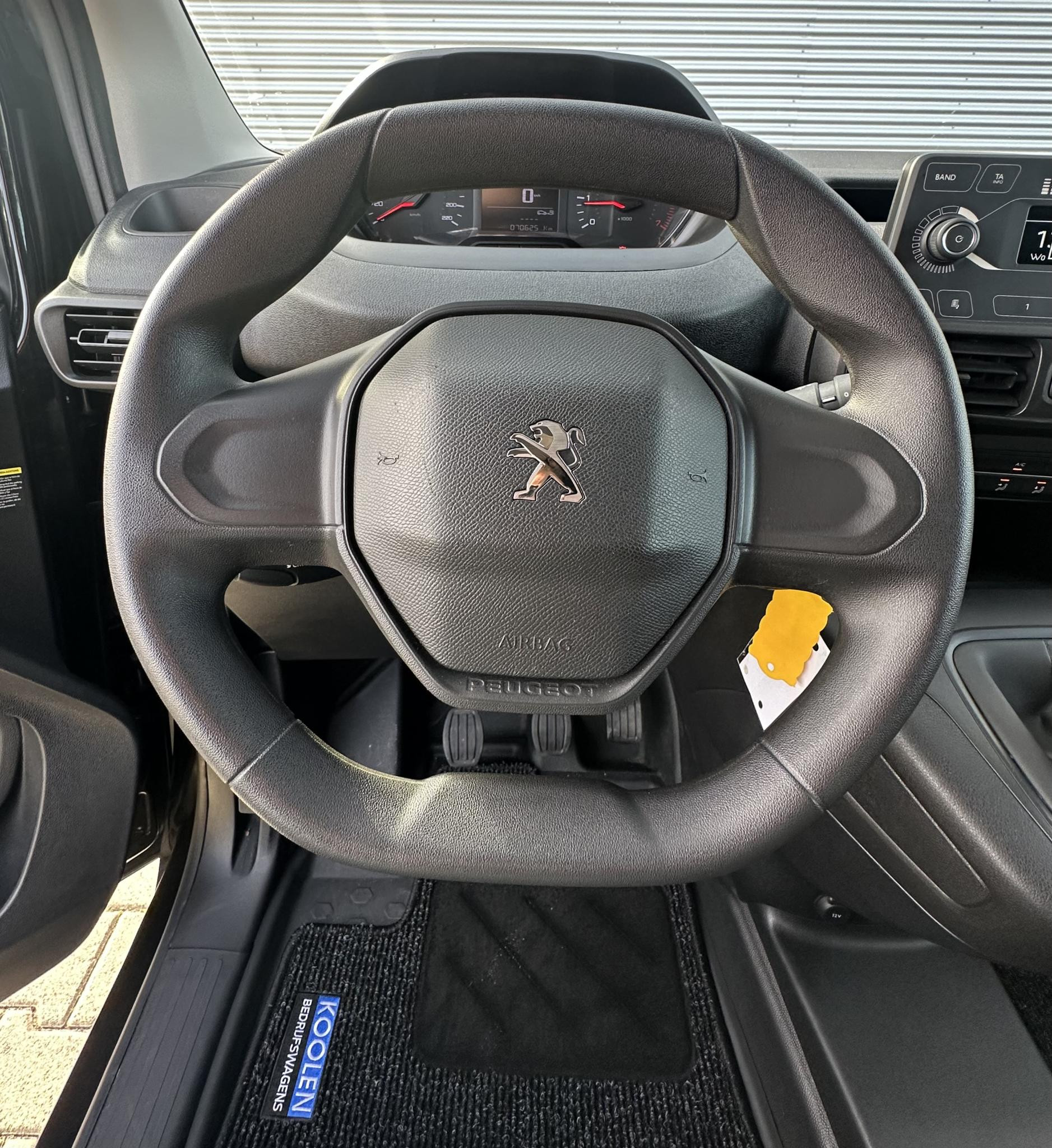 Hoofdafbeelding Peugeot Partner