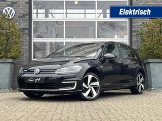 Hoofdafbeelding Volkswagen e-Golf Volkswagen e-Golf 100KW - LEDER - SPORTST. - VIRTU - DYNAUDIO - CAMERA - 18 INCH