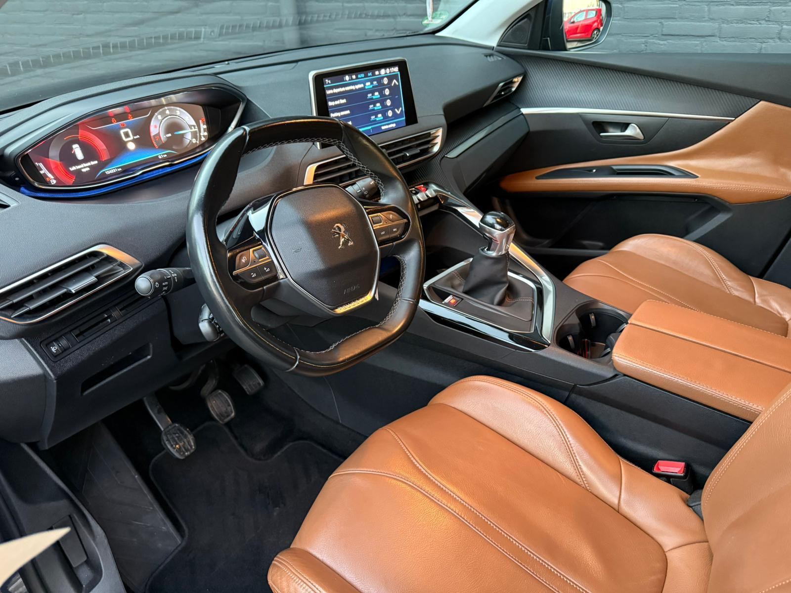 Hoofdafbeelding Peugeot 5008