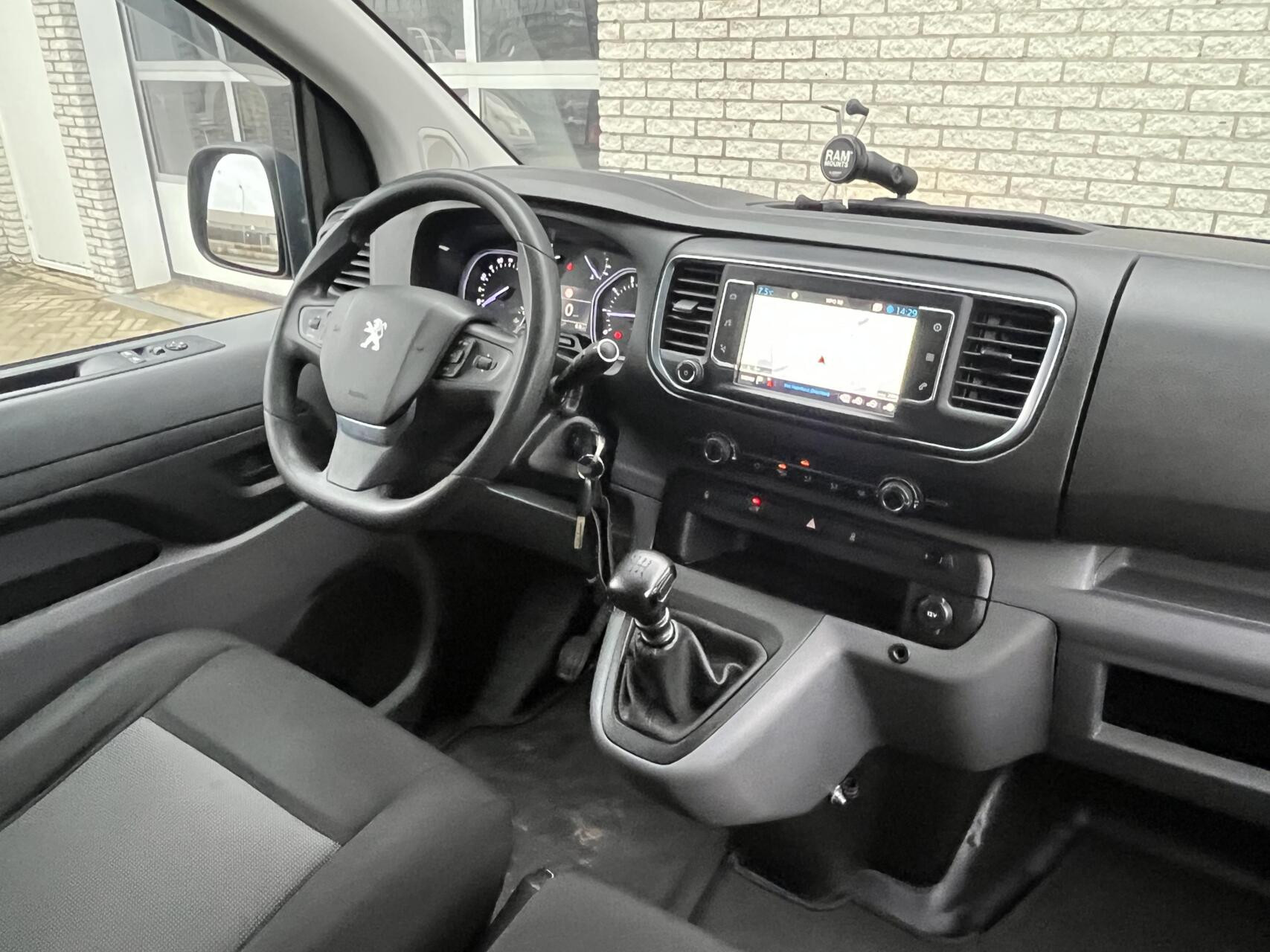 Hoofdafbeelding Peugeot Expert