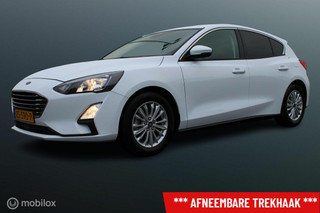 Ford Focus 1.0 EcoBoost 125 PK Titanium Business, Trekhaak, Clima, Donker glas, App connect, Cruise, Clima, Navi, Pdc voor + achter