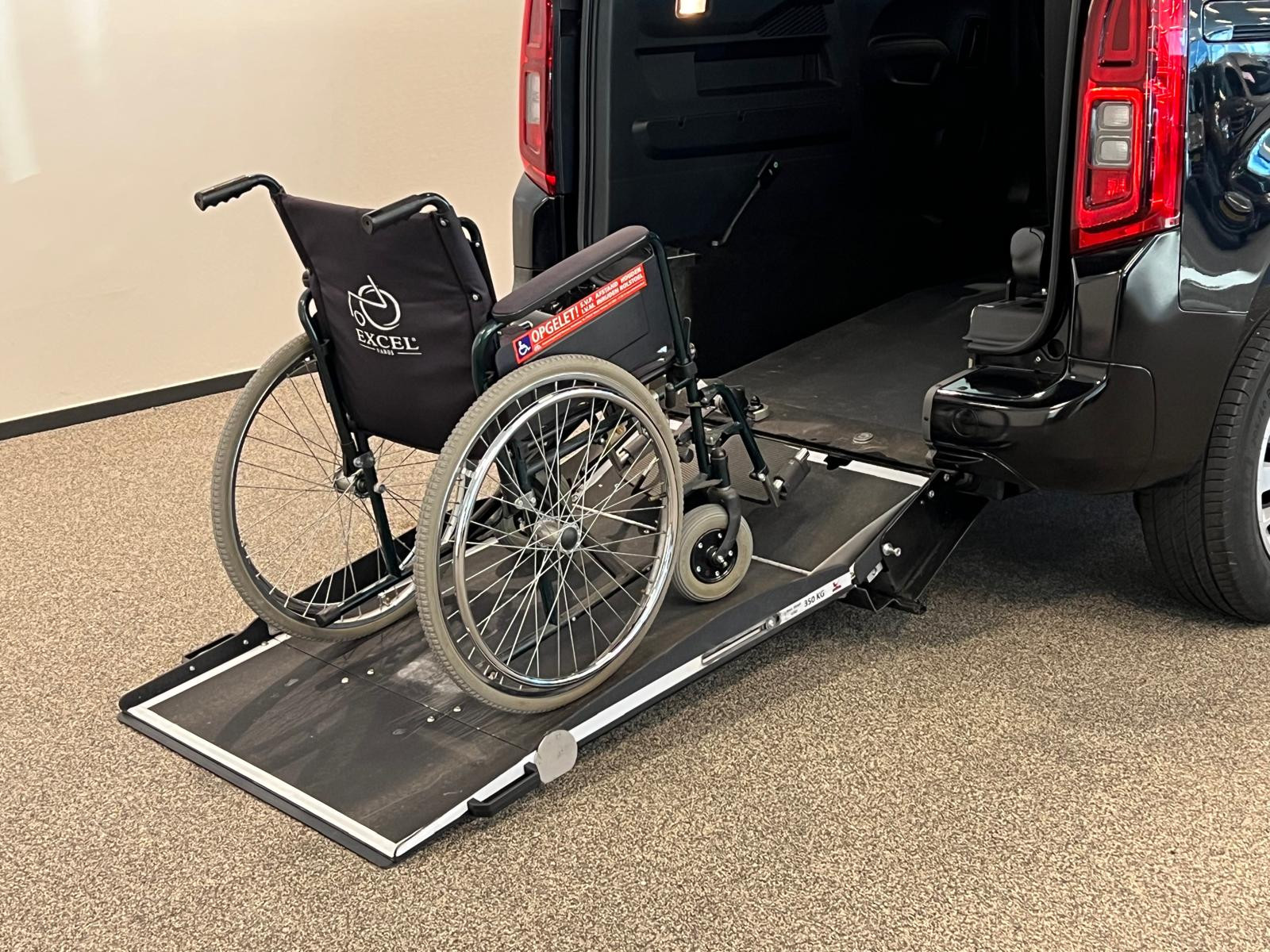 Hoofdafbeelding Opel Combo