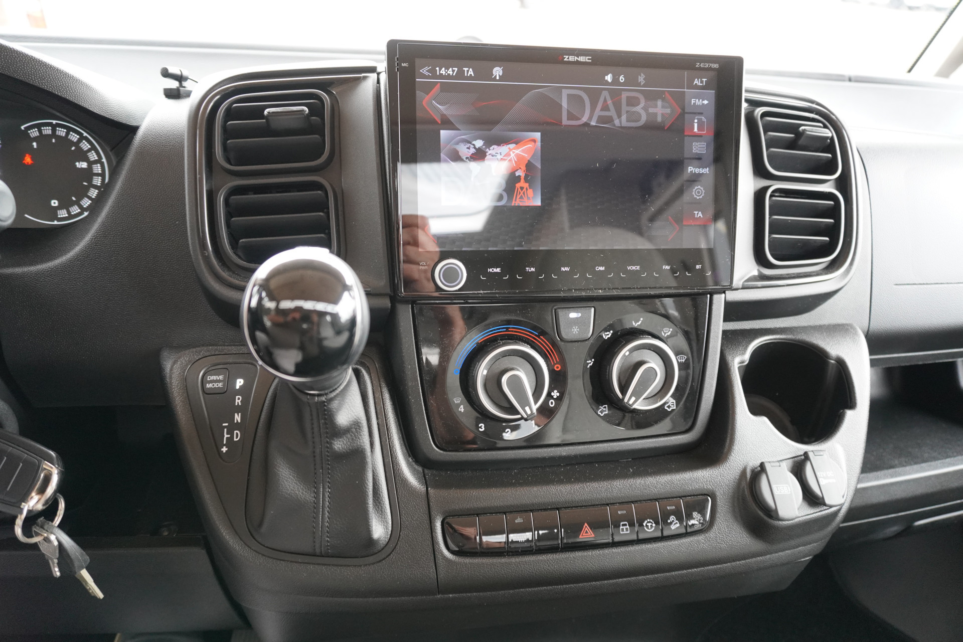 Hoofdafbeelding Hymer Exsis-i